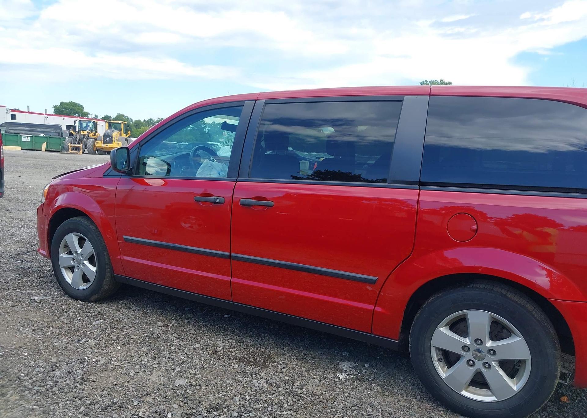 2015 DODGE GRAND CARAVAN SE