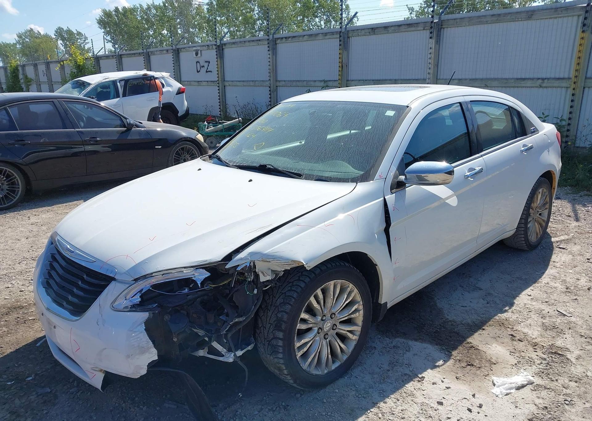 2011 CHRYSLER 200 LIMITED