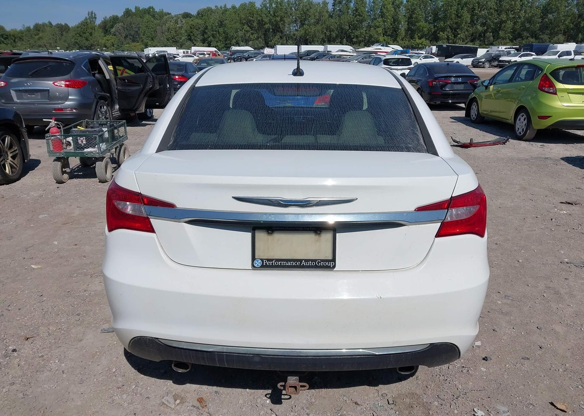 2011 CHRYSLER 200 LIMITED