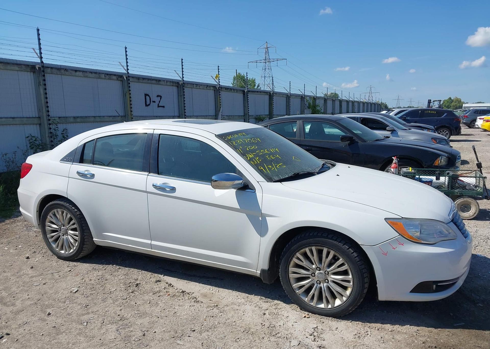 2011 CHRYSLER 200 LIMITED