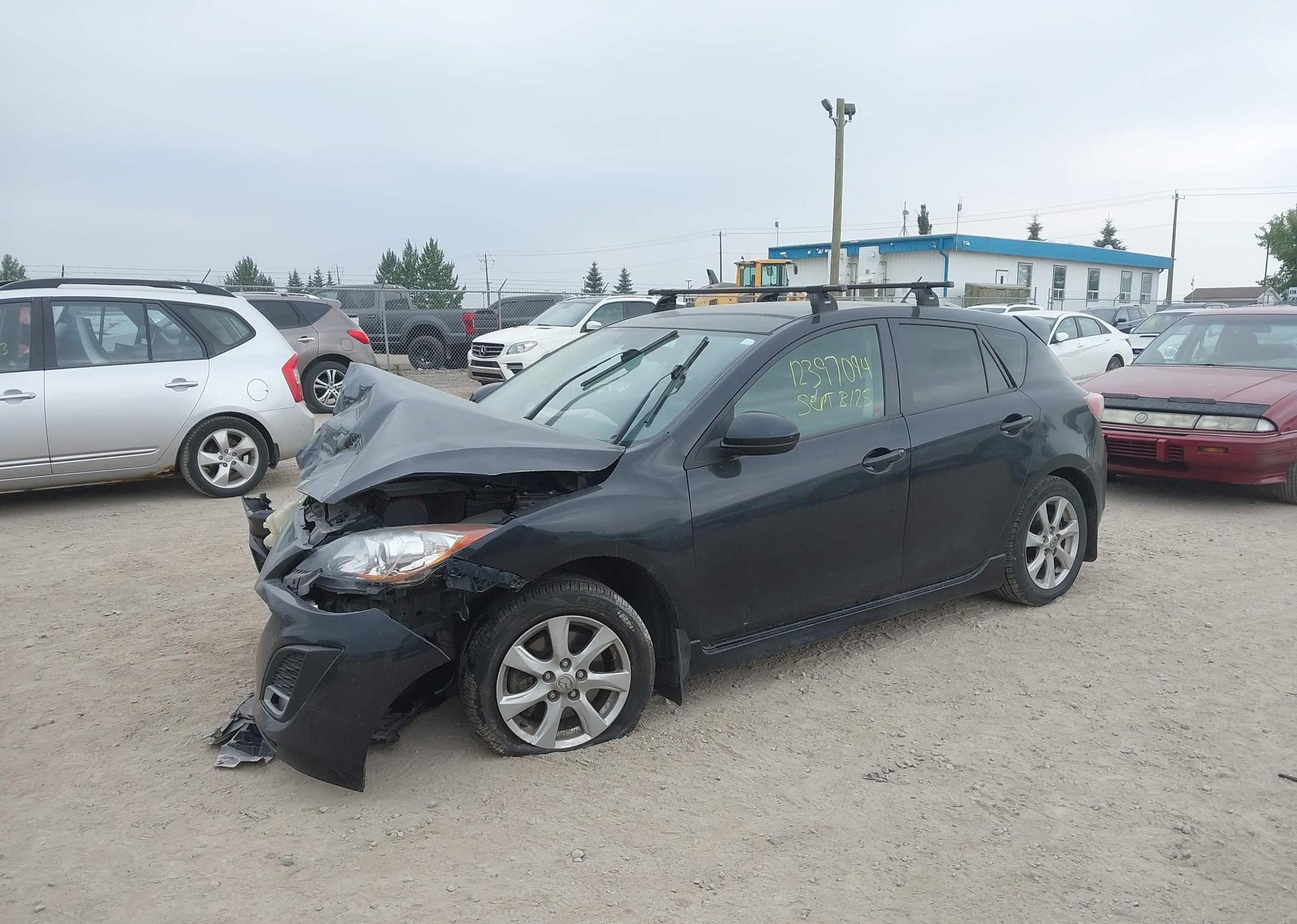2011 MAZDA 3 S