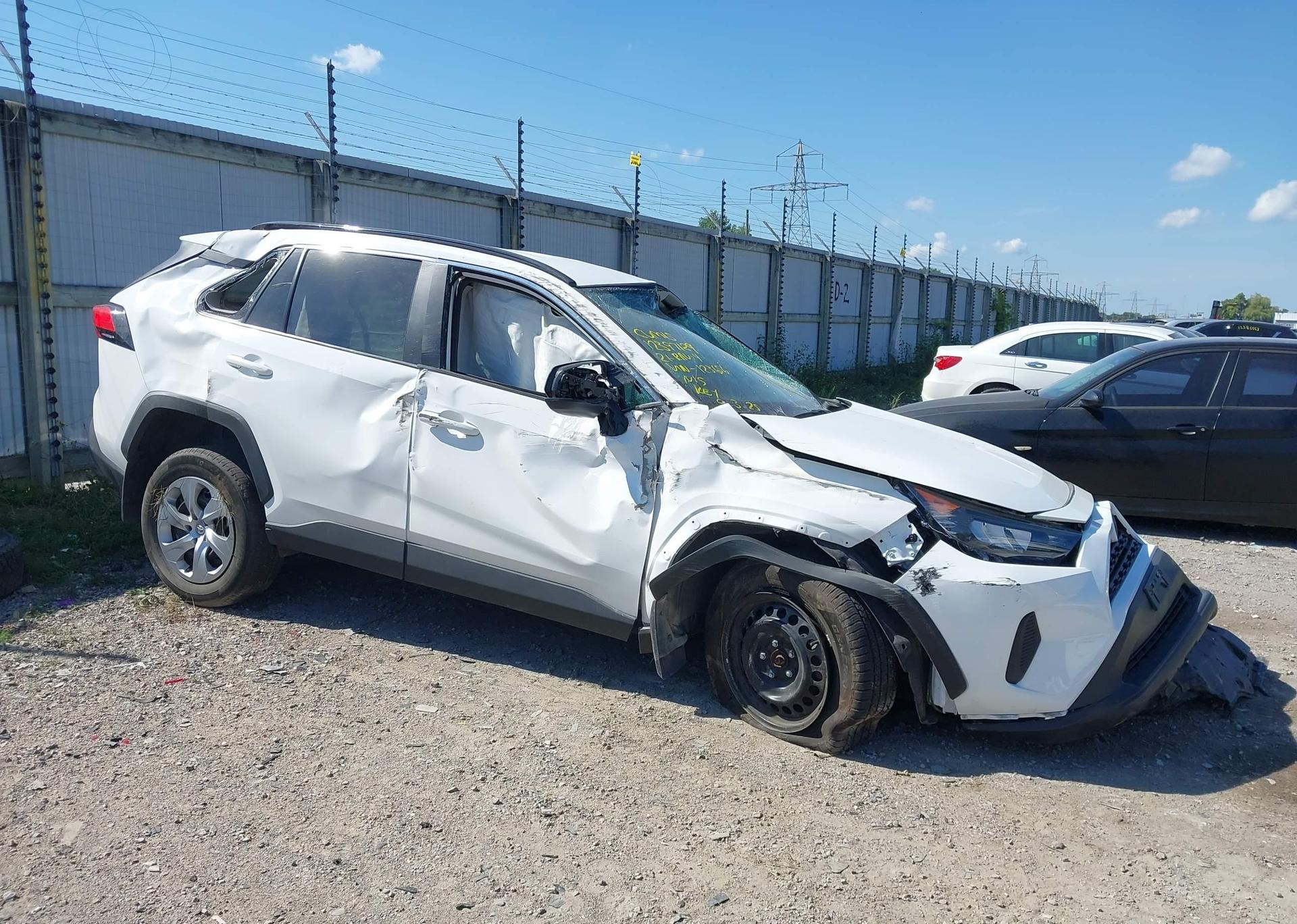 2021 TOYOTA RAV4 LE