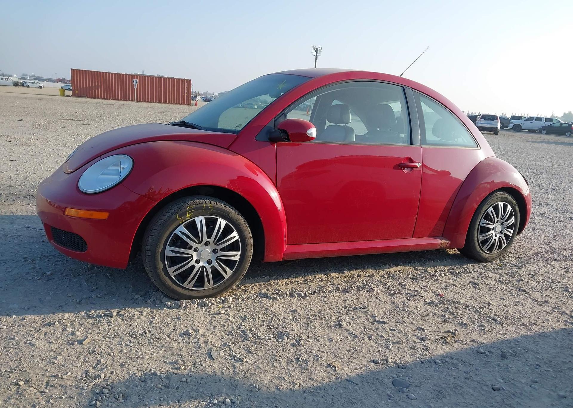 2006 VOLKSWAGEN NEW BEETLE 2.5