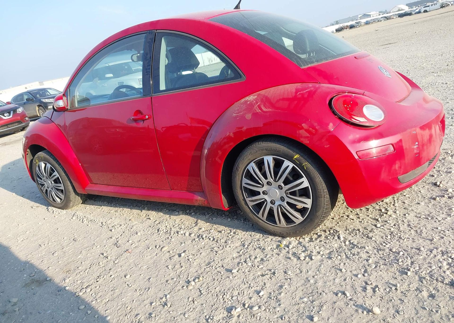 2006 VOLKSWAGEN NEW BEETLE 2.5