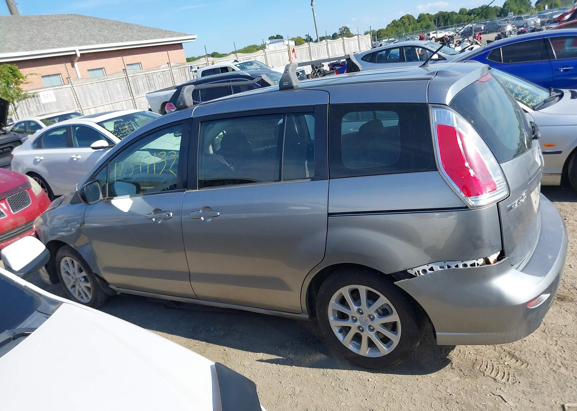 2010 MAZDA MAZDA5 GS