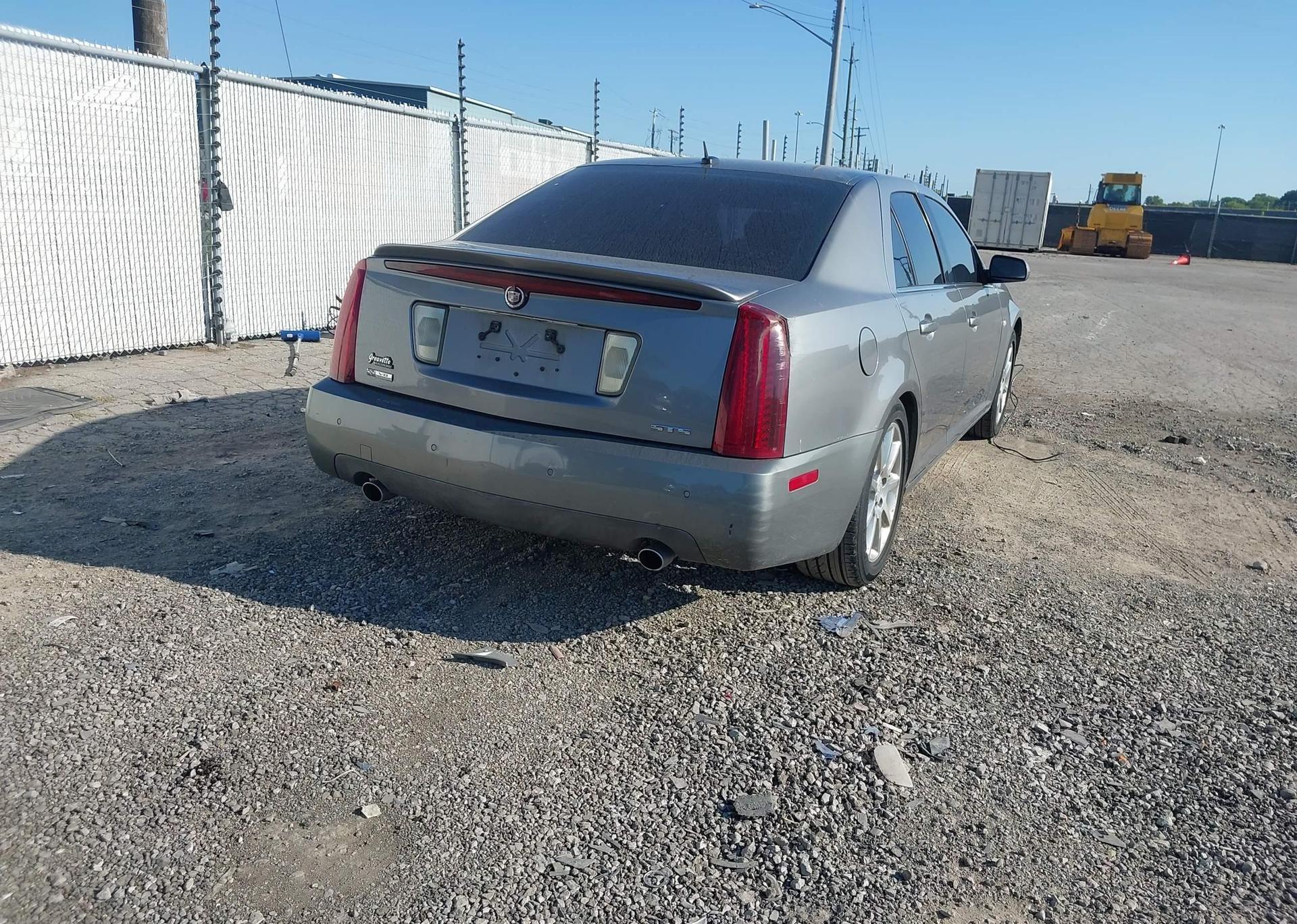 2006 CADILLAC STS