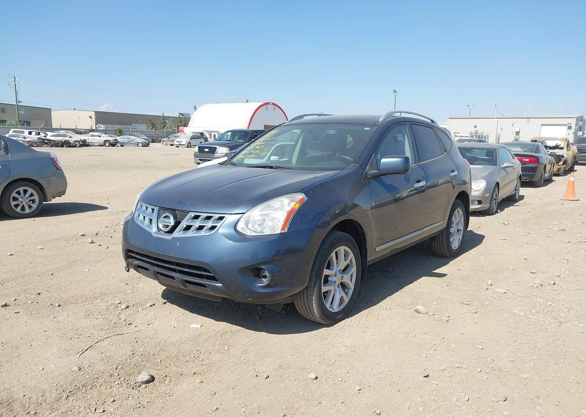 2012 NISSAN ROGUE S