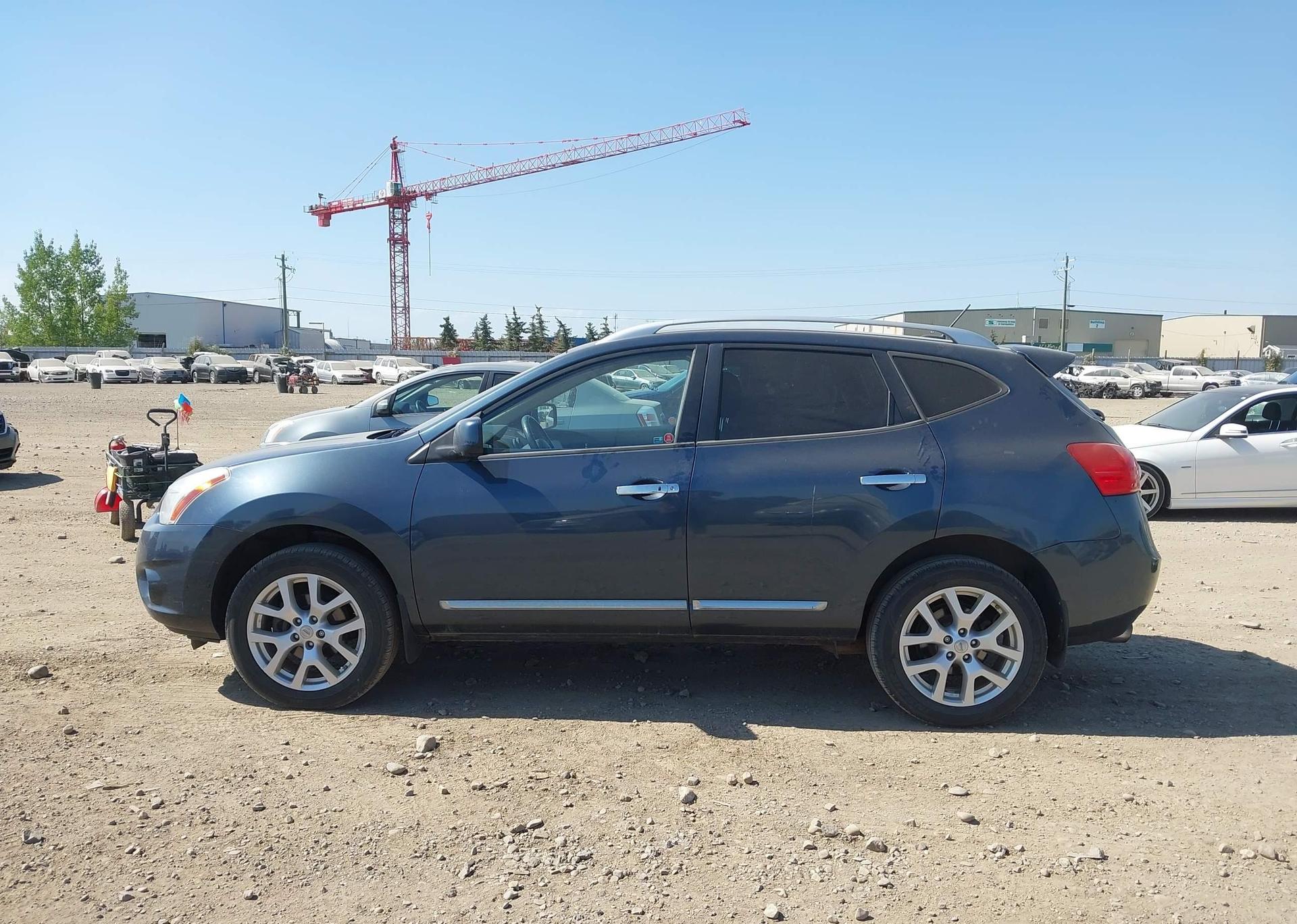 2012 NISSAN ROGUE S