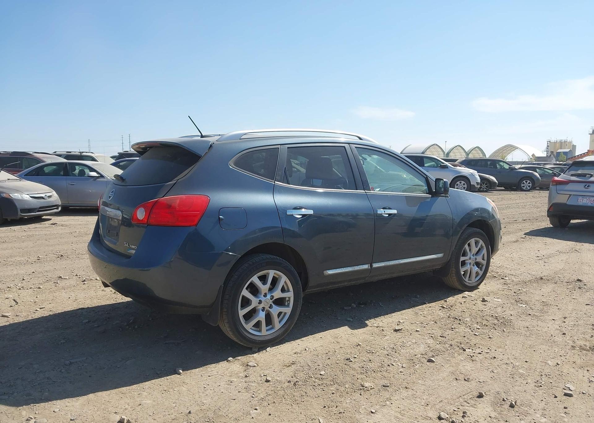 2012 NISSAN ROGUE S