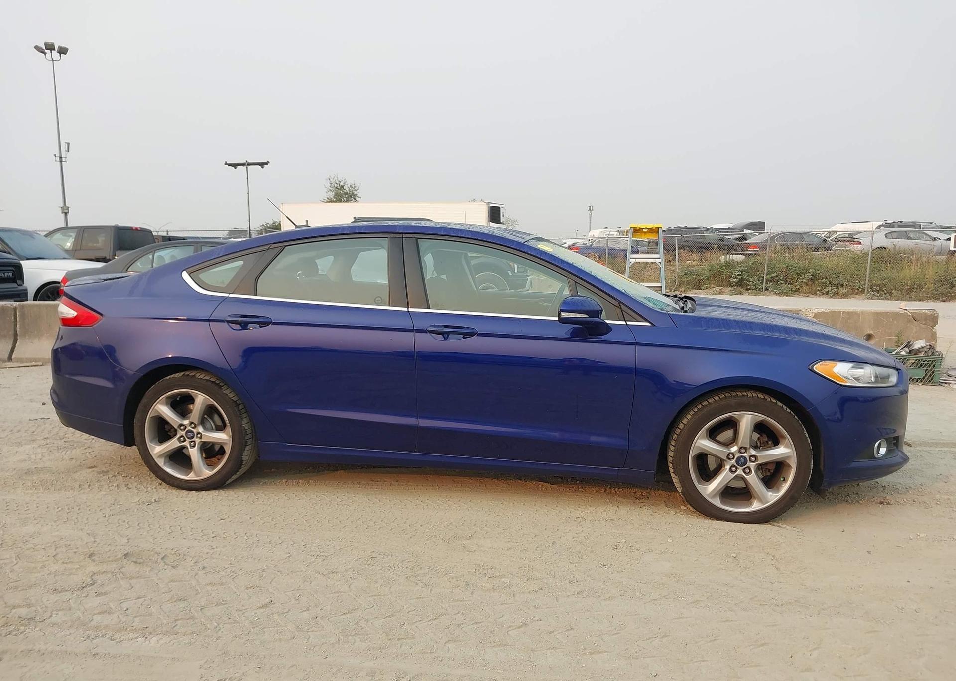2014 FORD FUSION SE