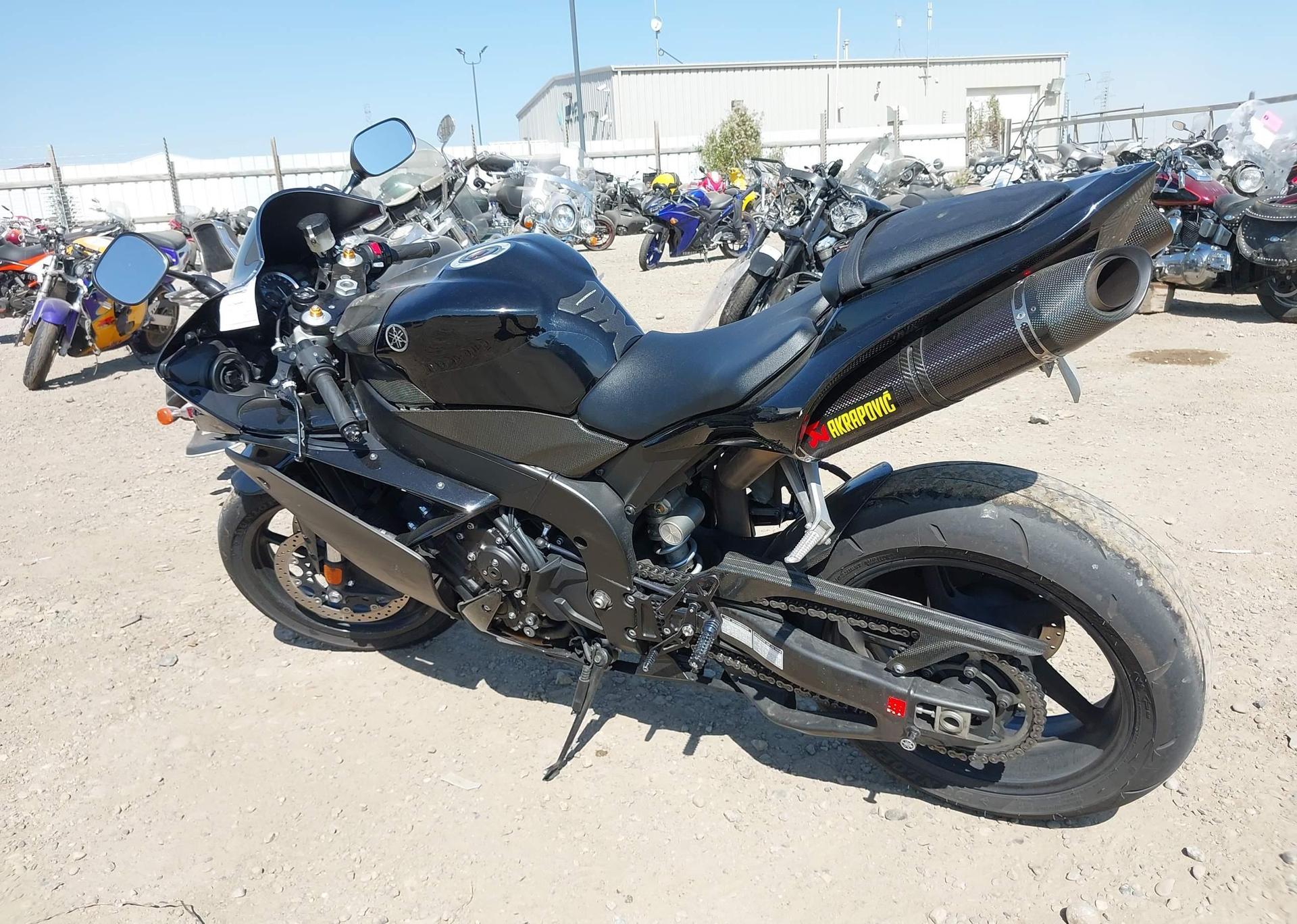 2008 YAMAHA YZFR1