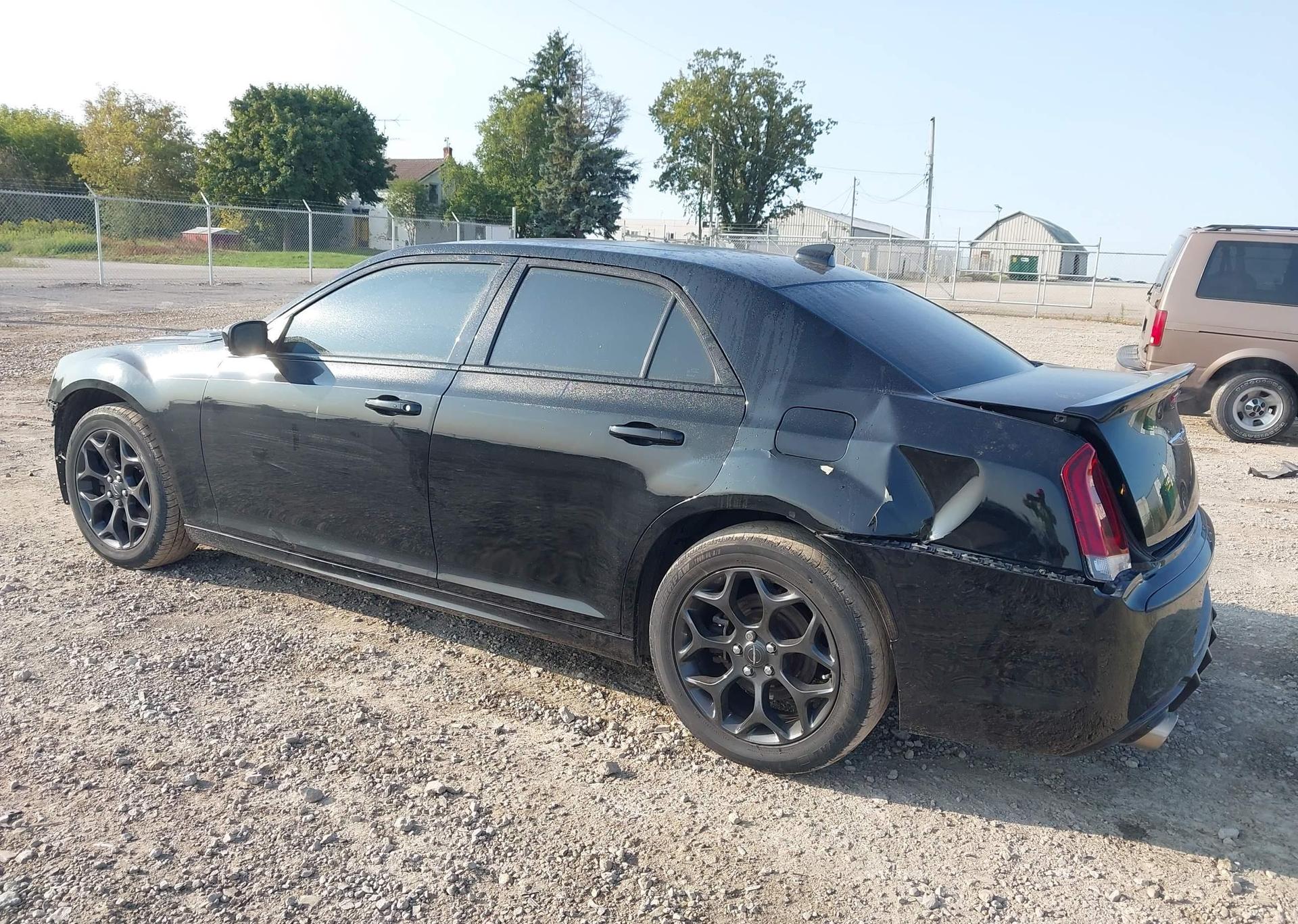 2019 CHRYSLER 300 S