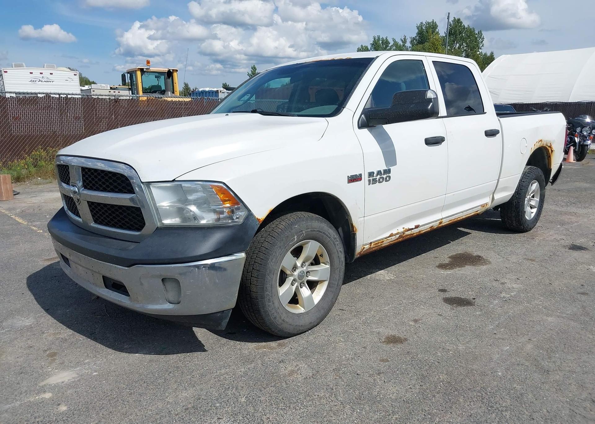 2014 RAM 1500 ST