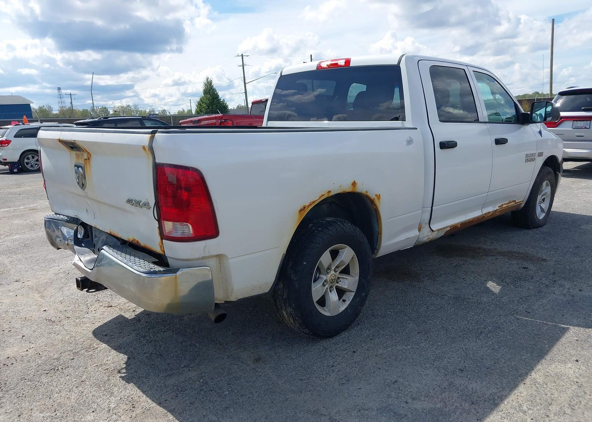 2014 RAM 1500 ST