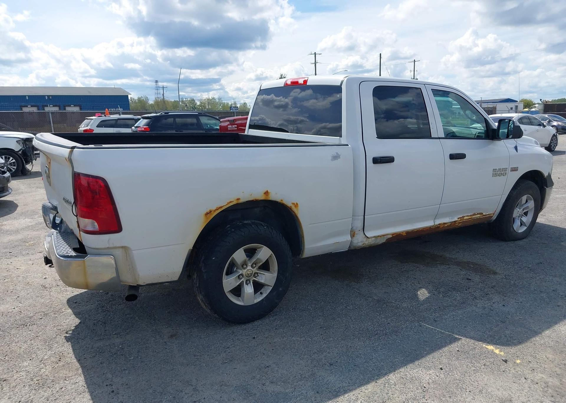 2014 RAM 1500 ST