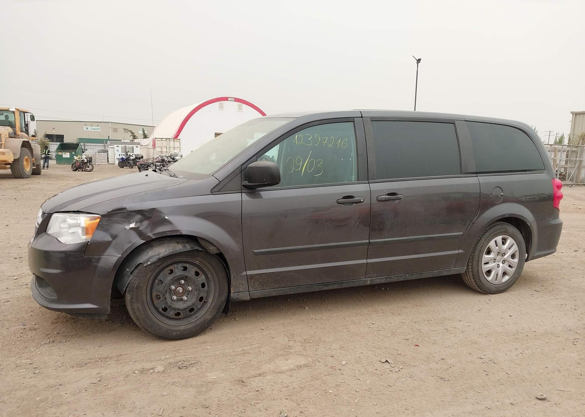2015 DODGE GRAND CARAVAN SE