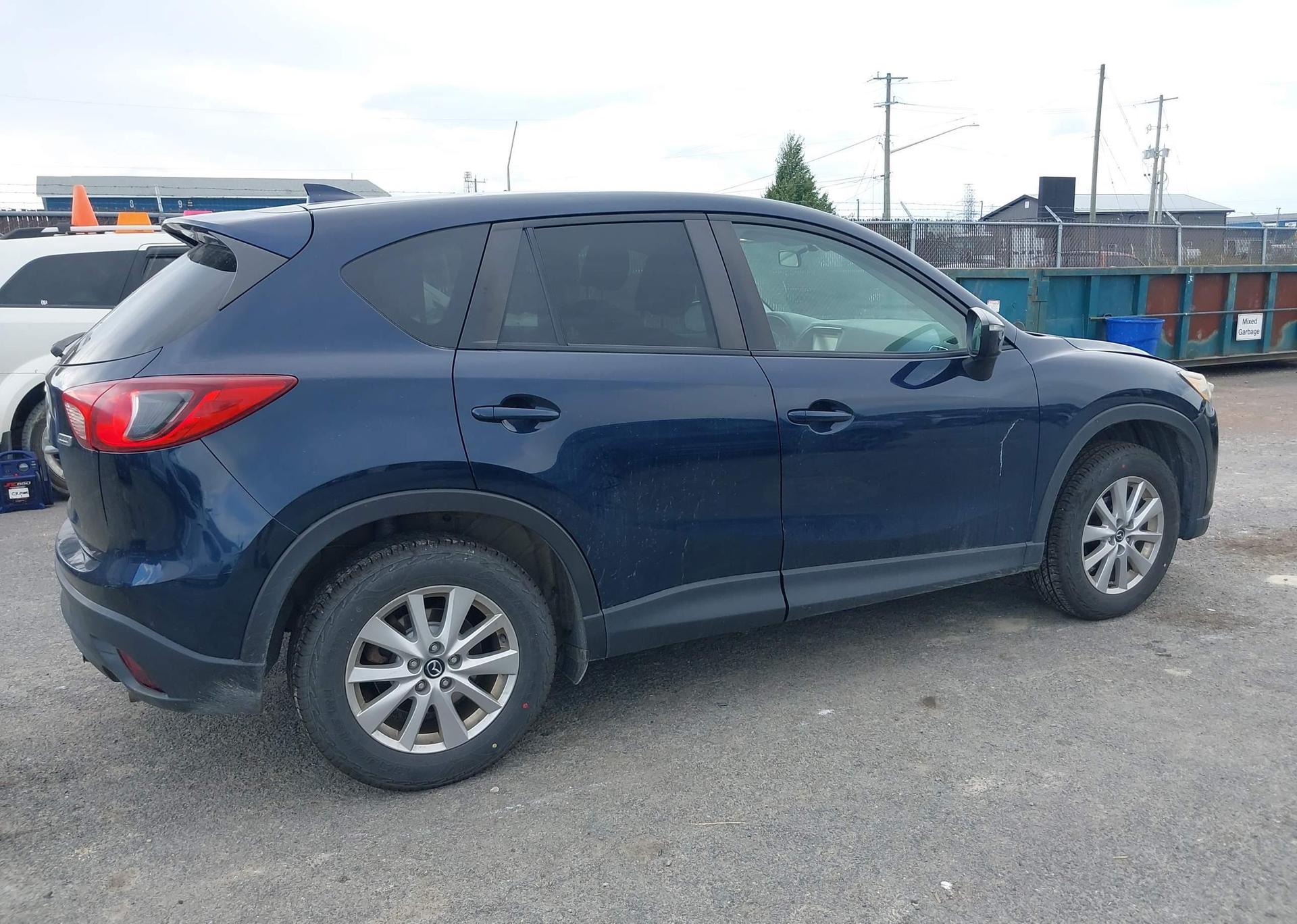 2016 MAZDA CX-5 GS