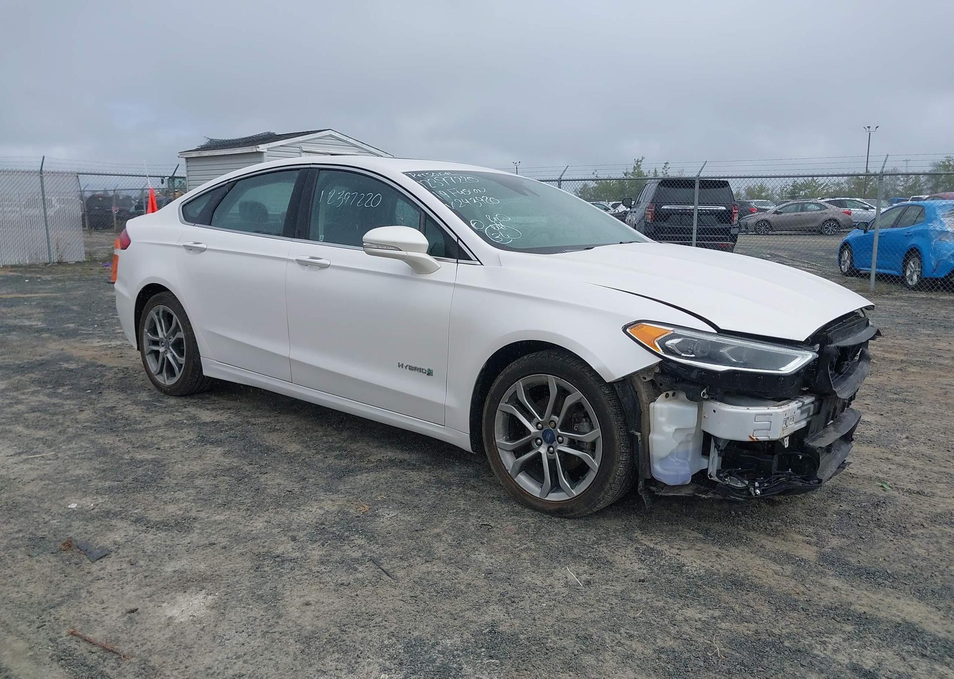 2019 FORD FUSION HYBRID TITANIUM
