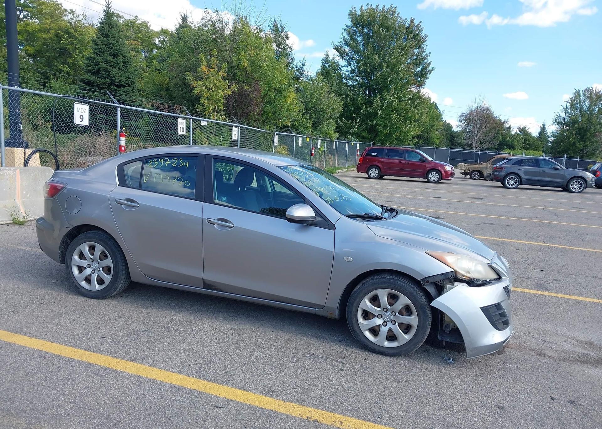 2010 MAZDA MAZDA3