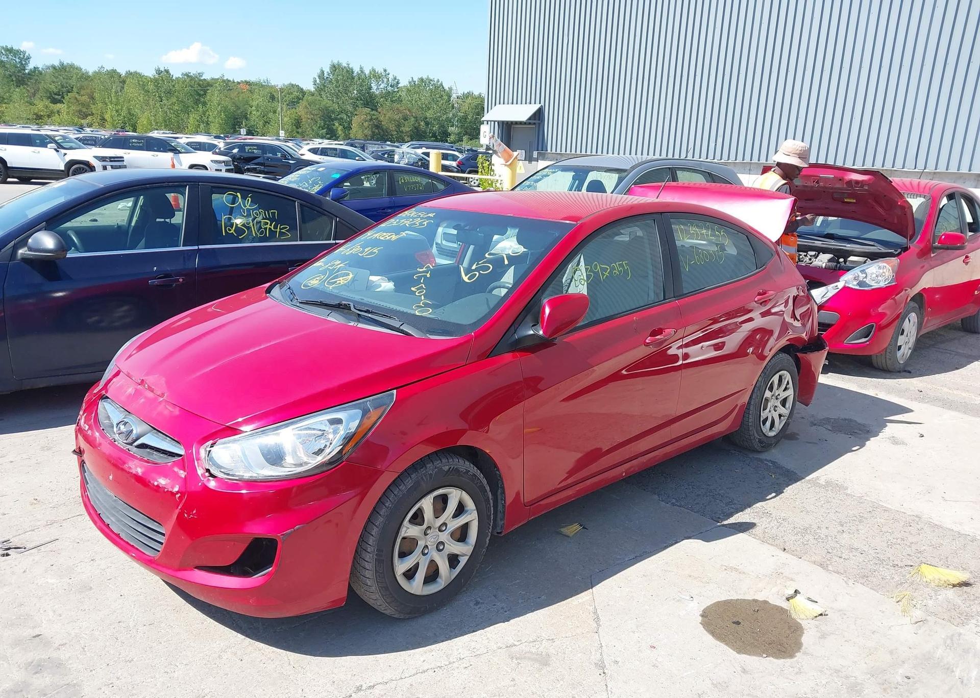 2014 HYUNDAI ACCENT GL