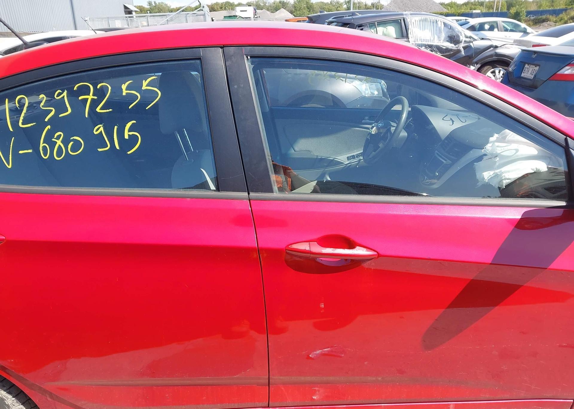 2014 HYUNDAI ACCENT GL