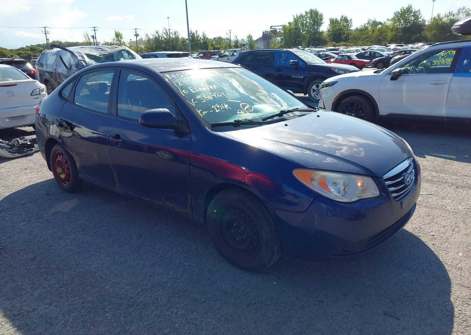 2010 HYUNDAI ELANTRA BLUE