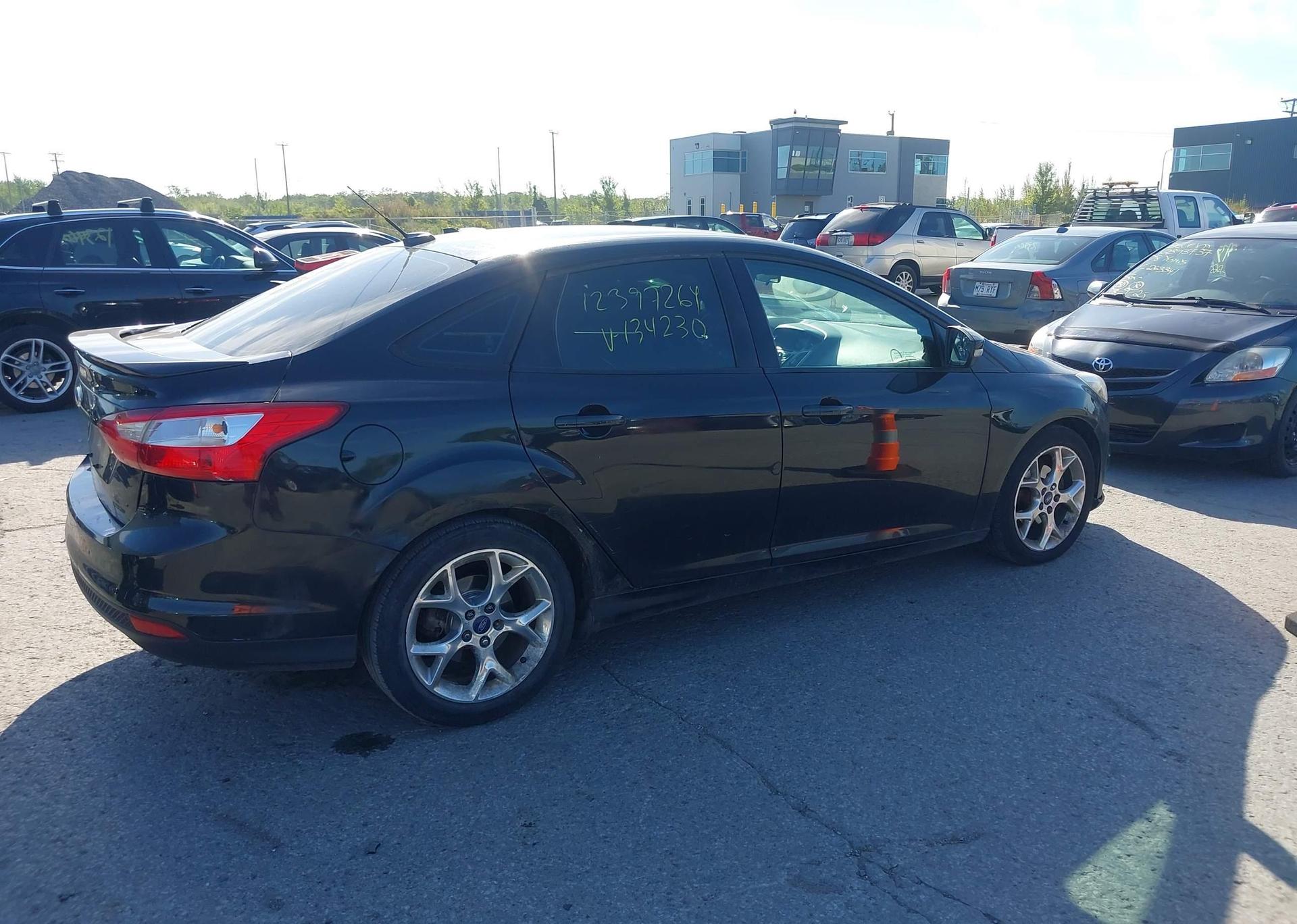2013 FORD FOCUS SE
