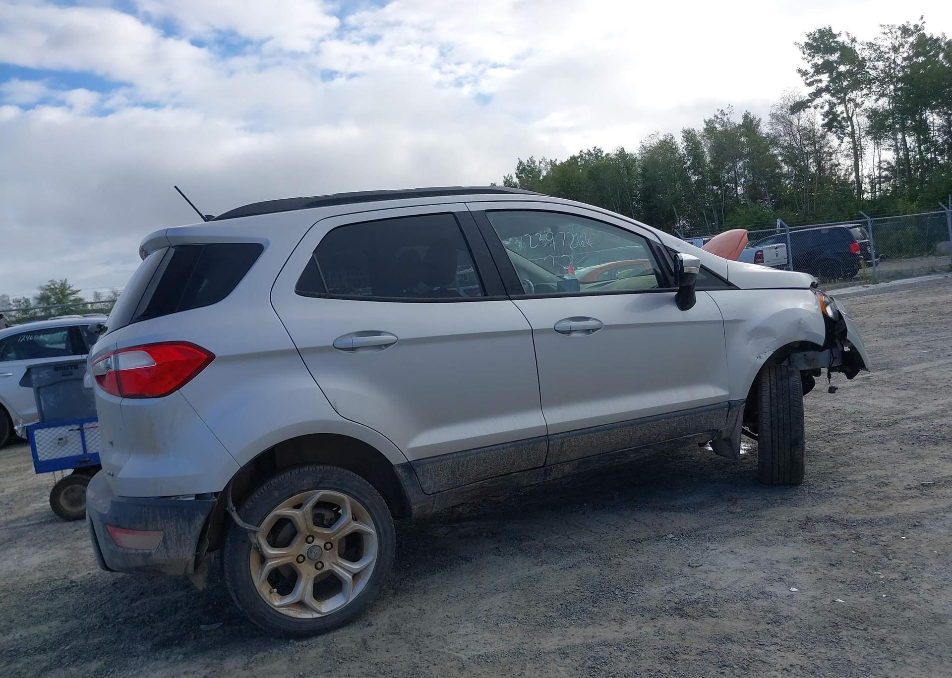 2022 FORD ECOSPORT SE