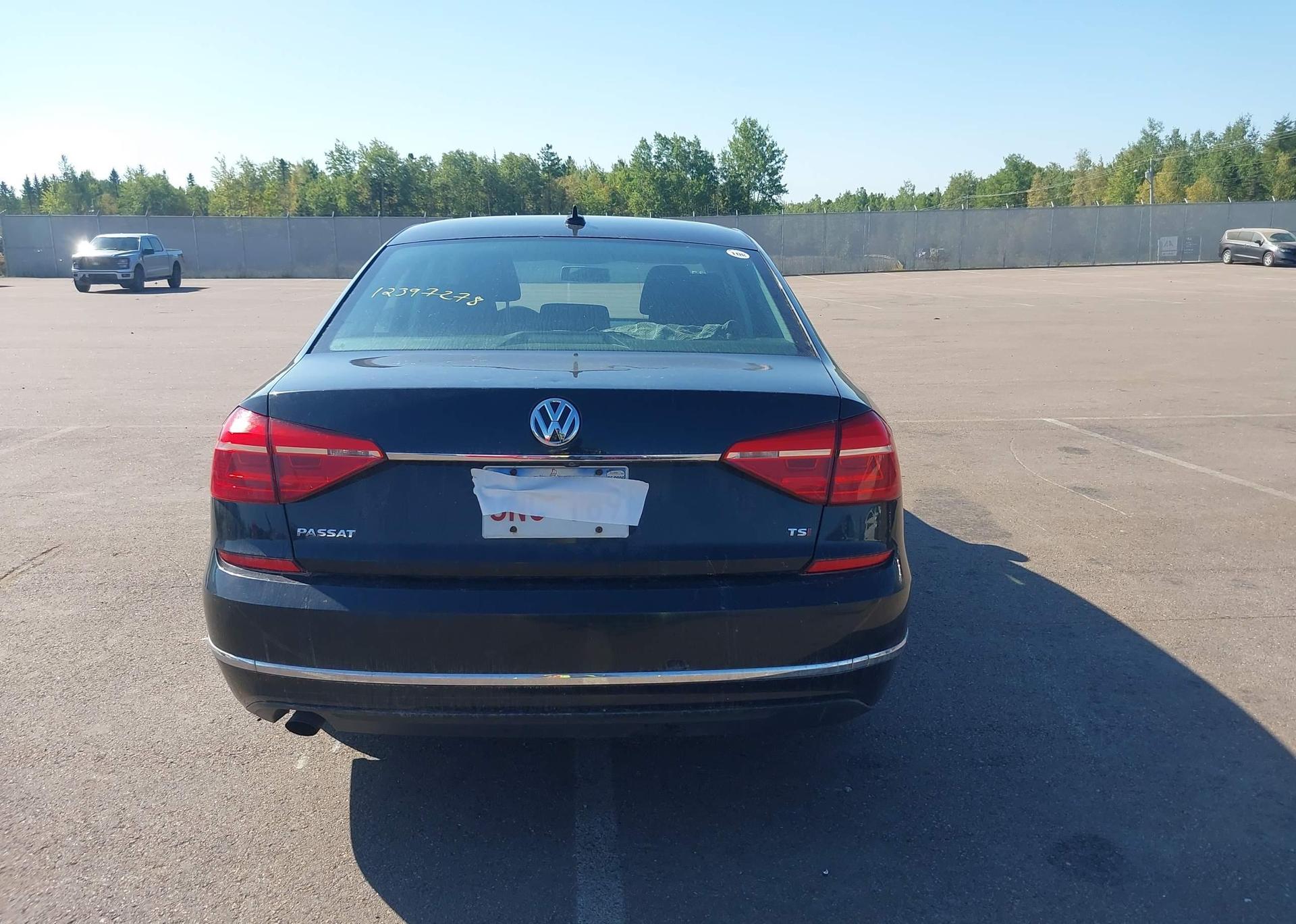 2016 VOLKSWAGEN PASSAT 1.8 TSI TRENDLINE