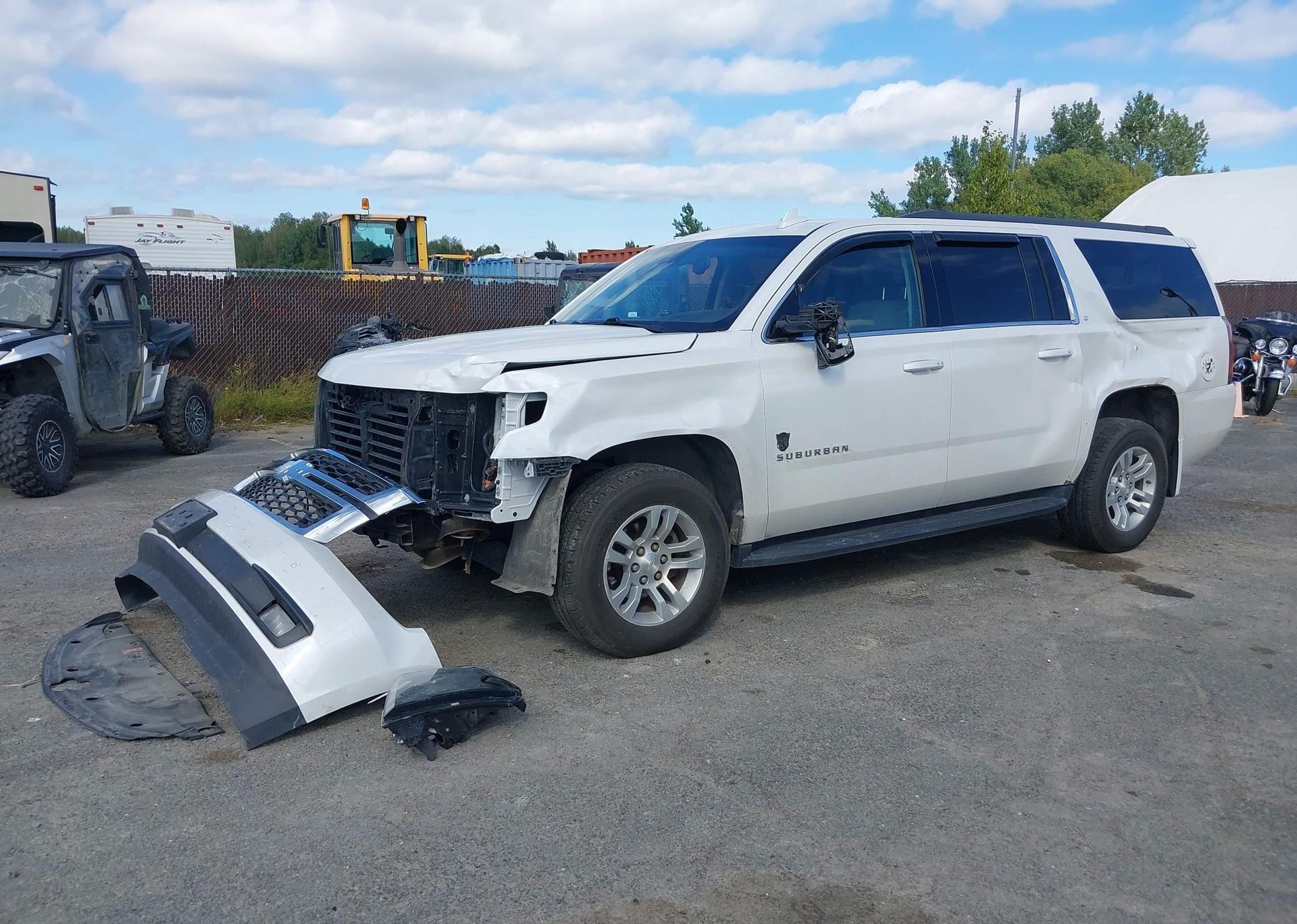2017 CHEVROLET SUBURBAN LT