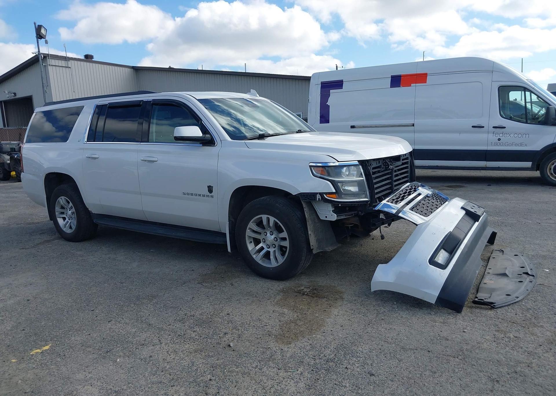 2017 CHEVROLET SUBURBAN LT