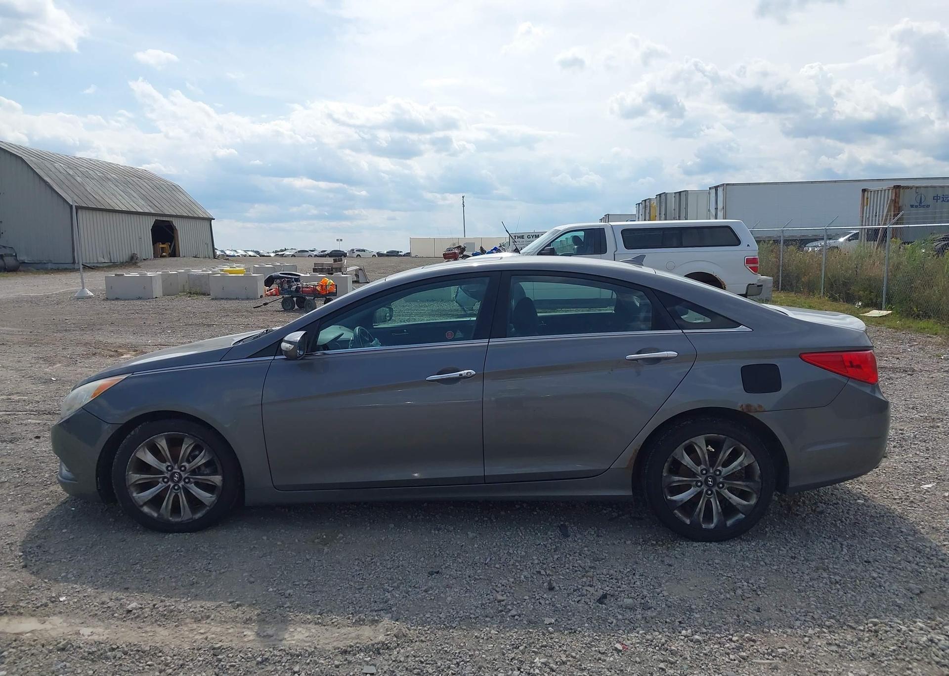 2011 HYUNDAI SONATA 2.0T