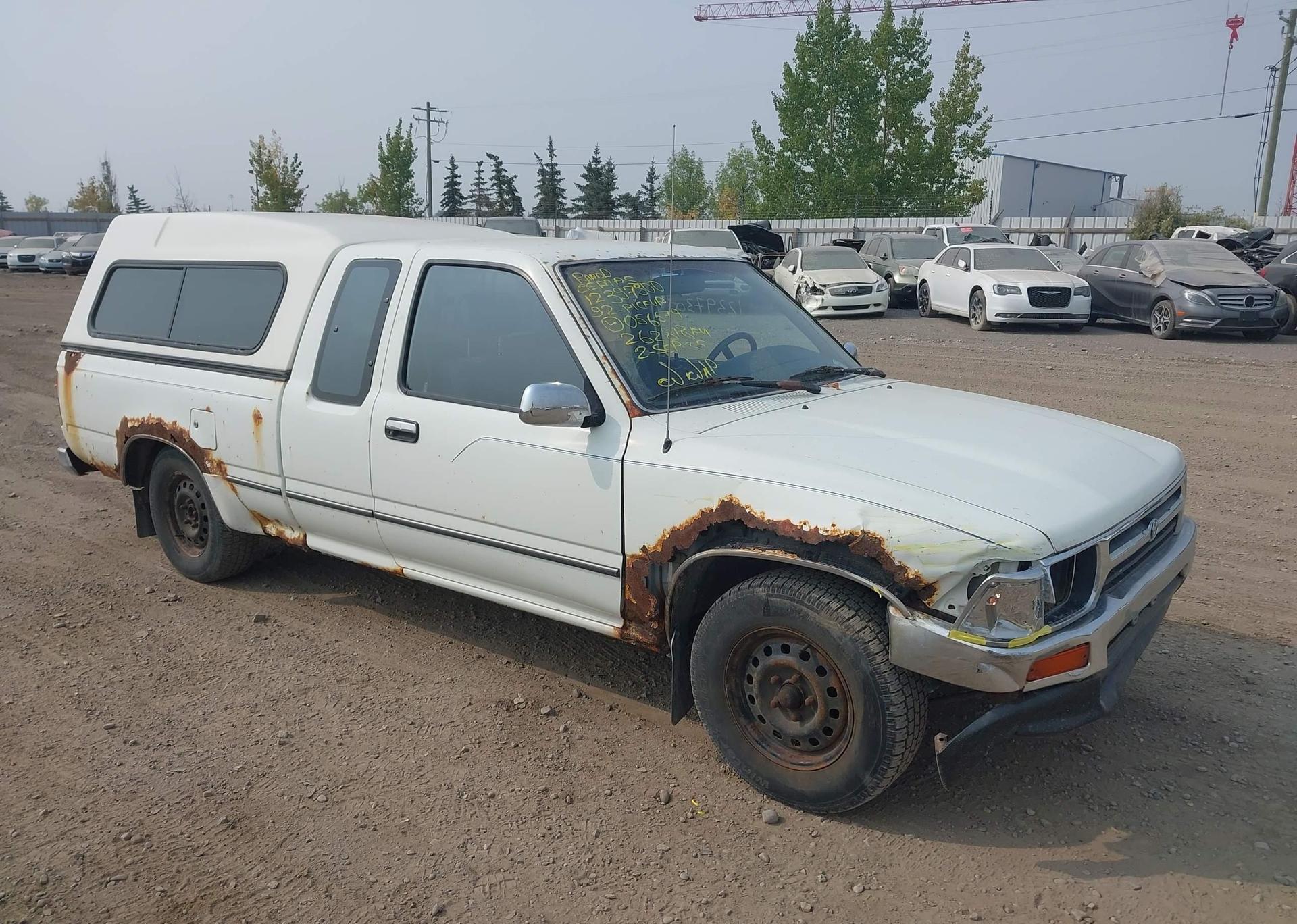 1992 TOYOTA PICKUP 1