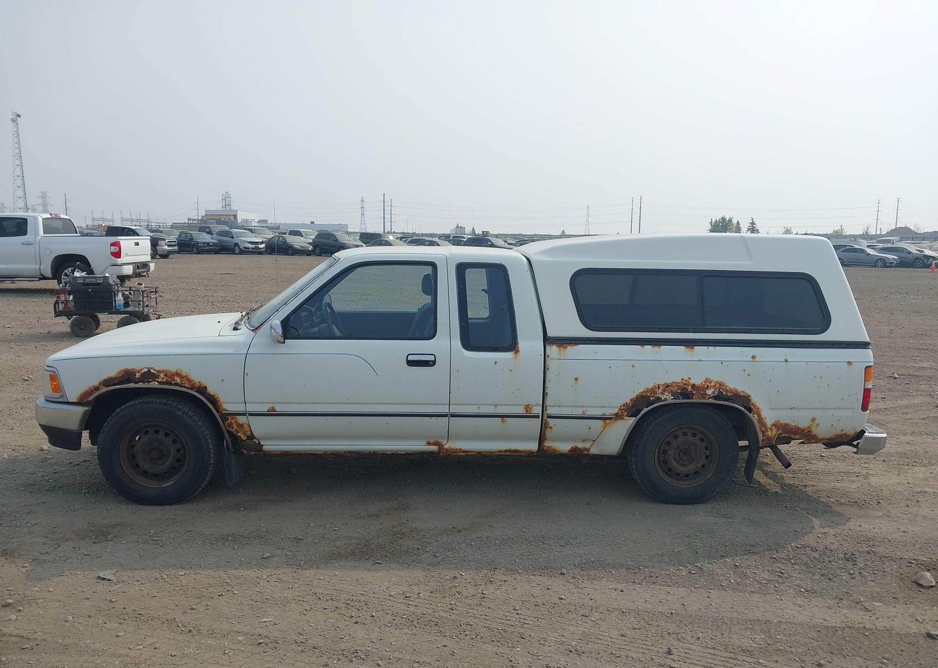 1992 TOYOTA PICKUP 1