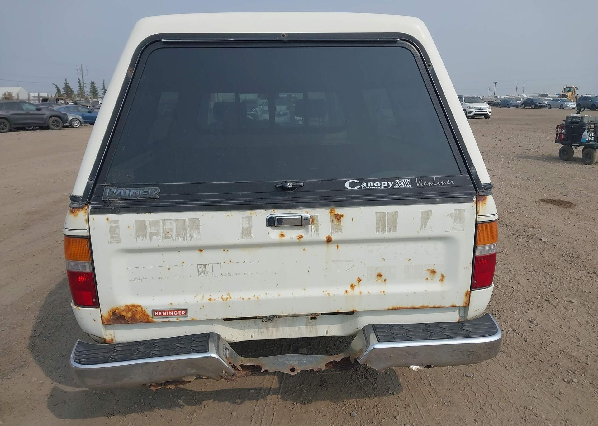 1992 TOYOTA PICKUP 1