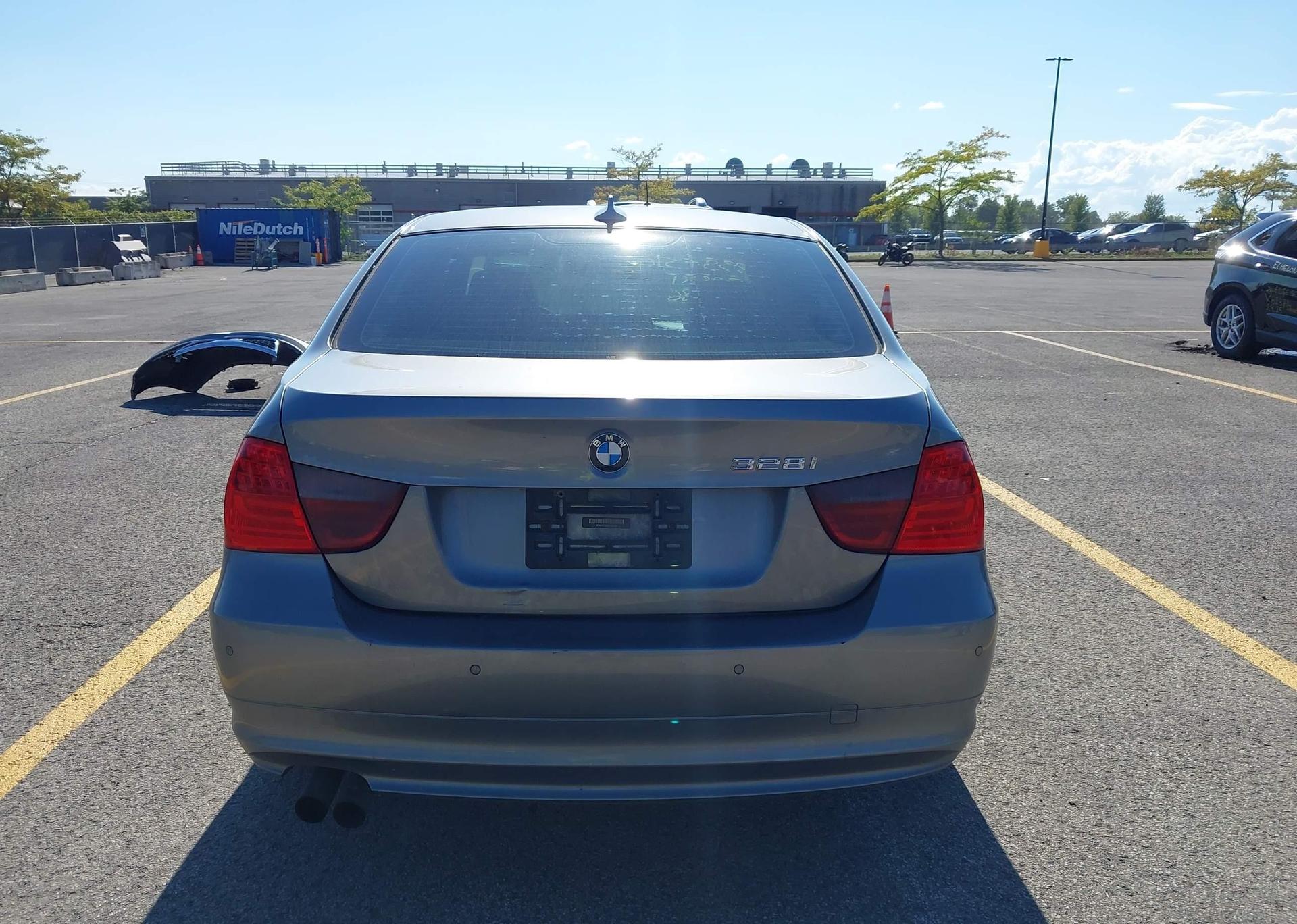 2011 BMW 328 XI