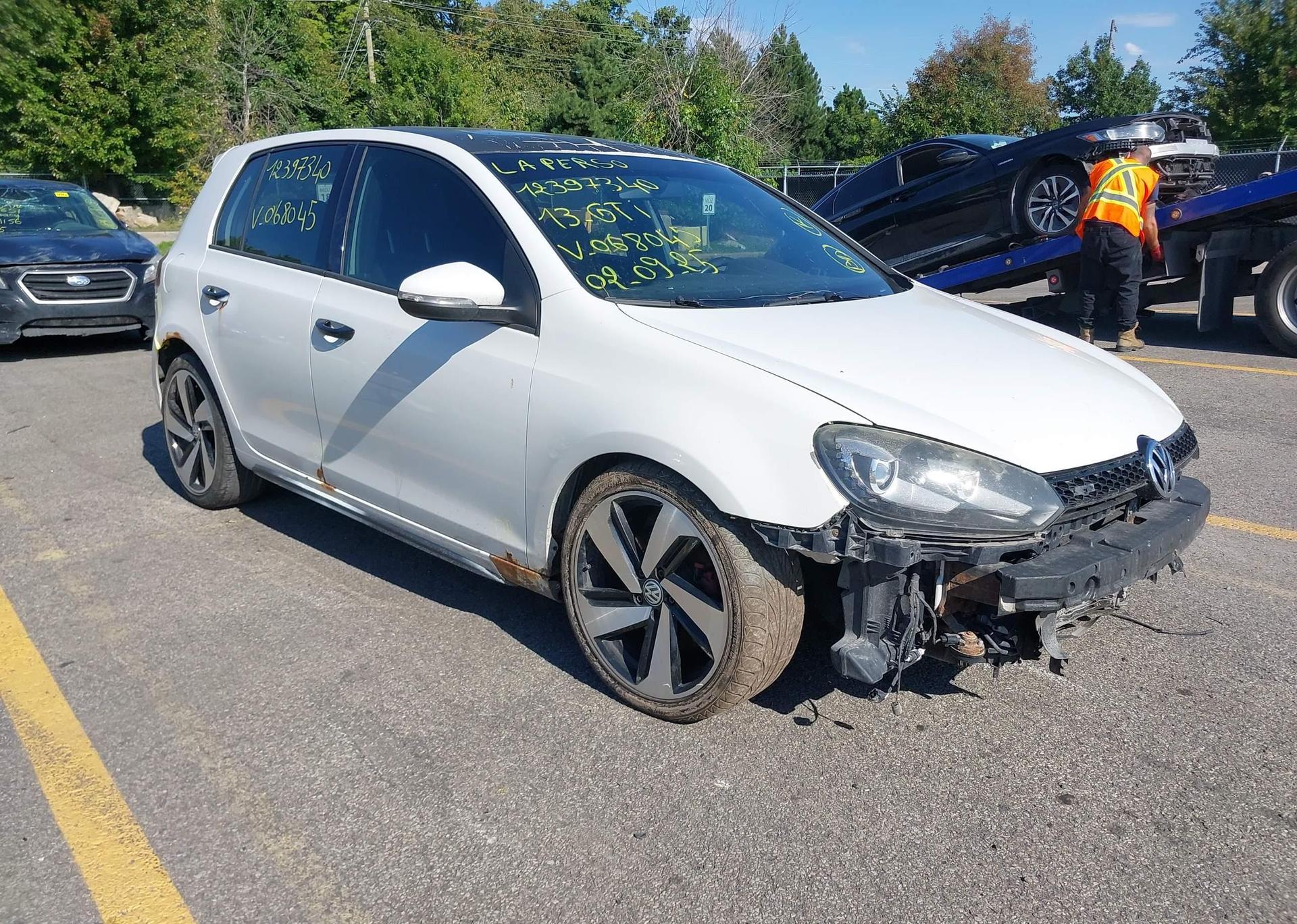 2013 VOLKSWAGEN GTI
