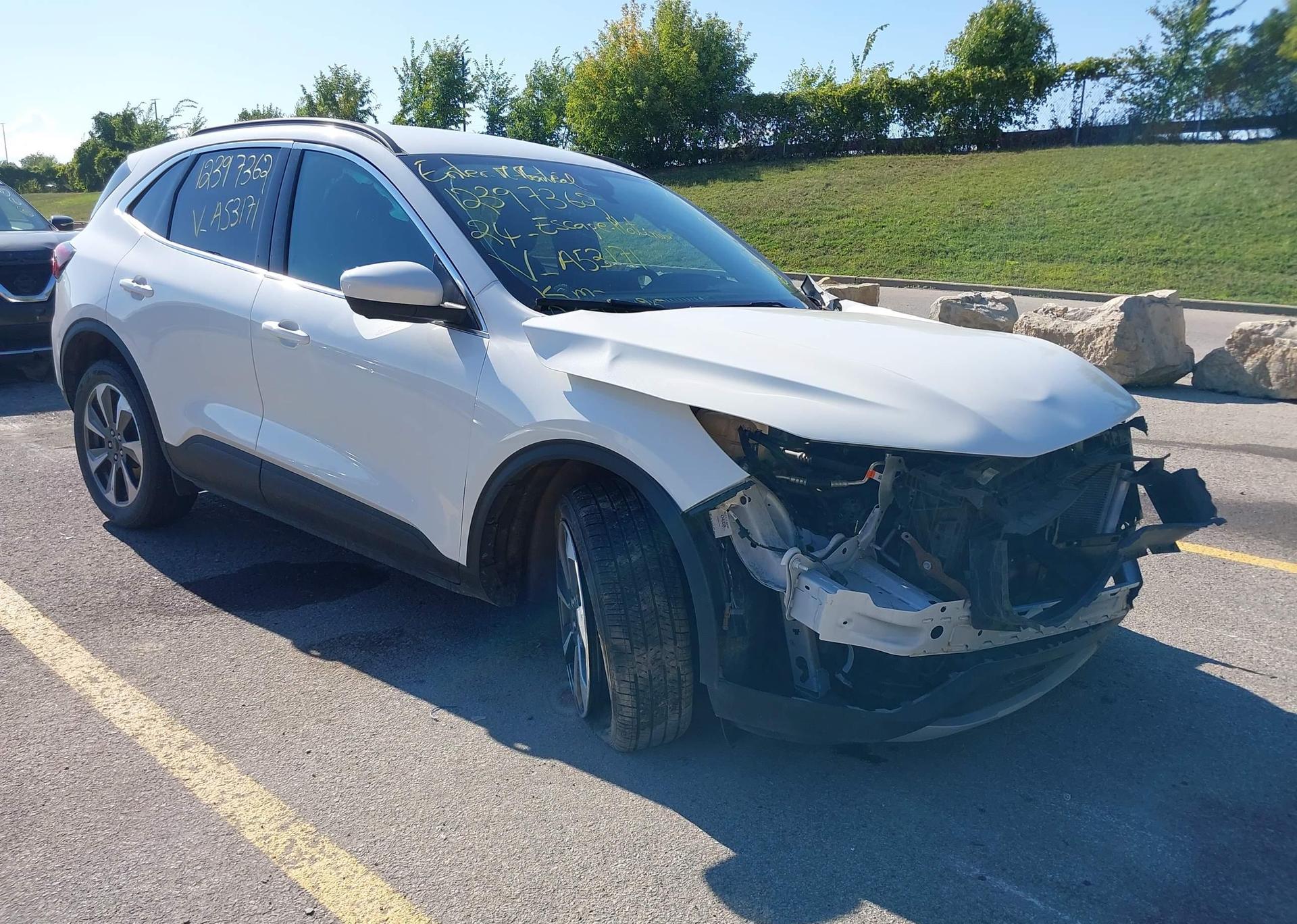 2024 FORD ESCAPE PLATINUM