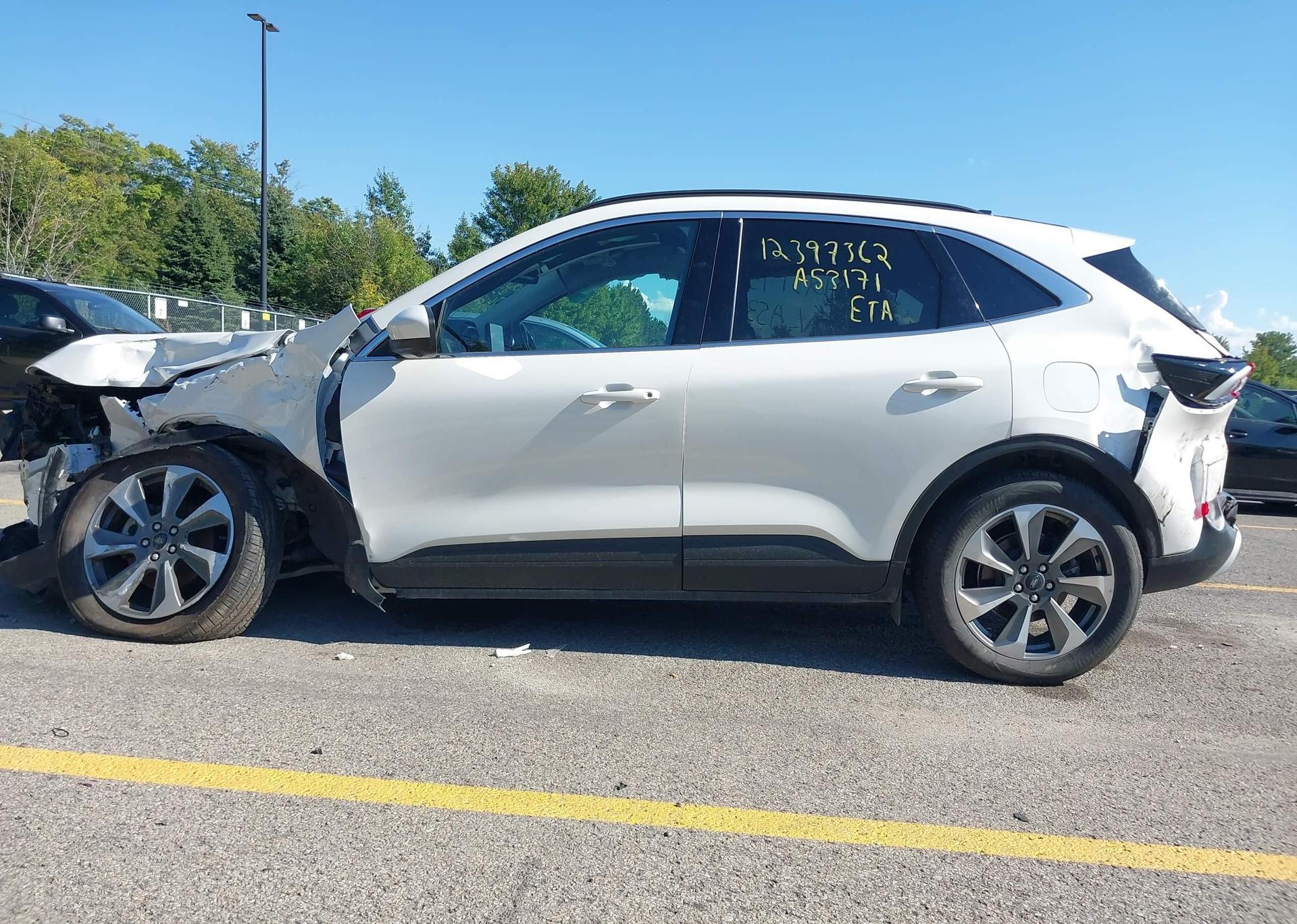 2024 FORD ESCAPE PLATINUM