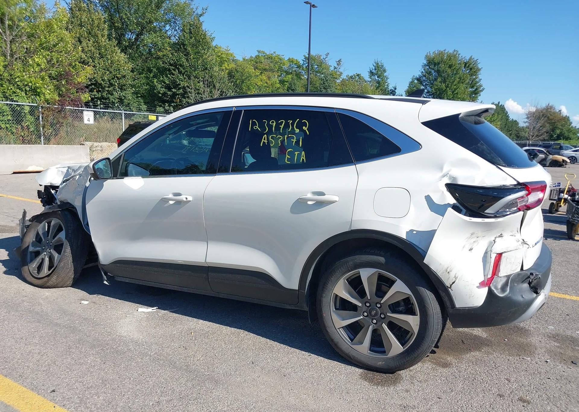 2024 FORD ESCAPE PLATINUM