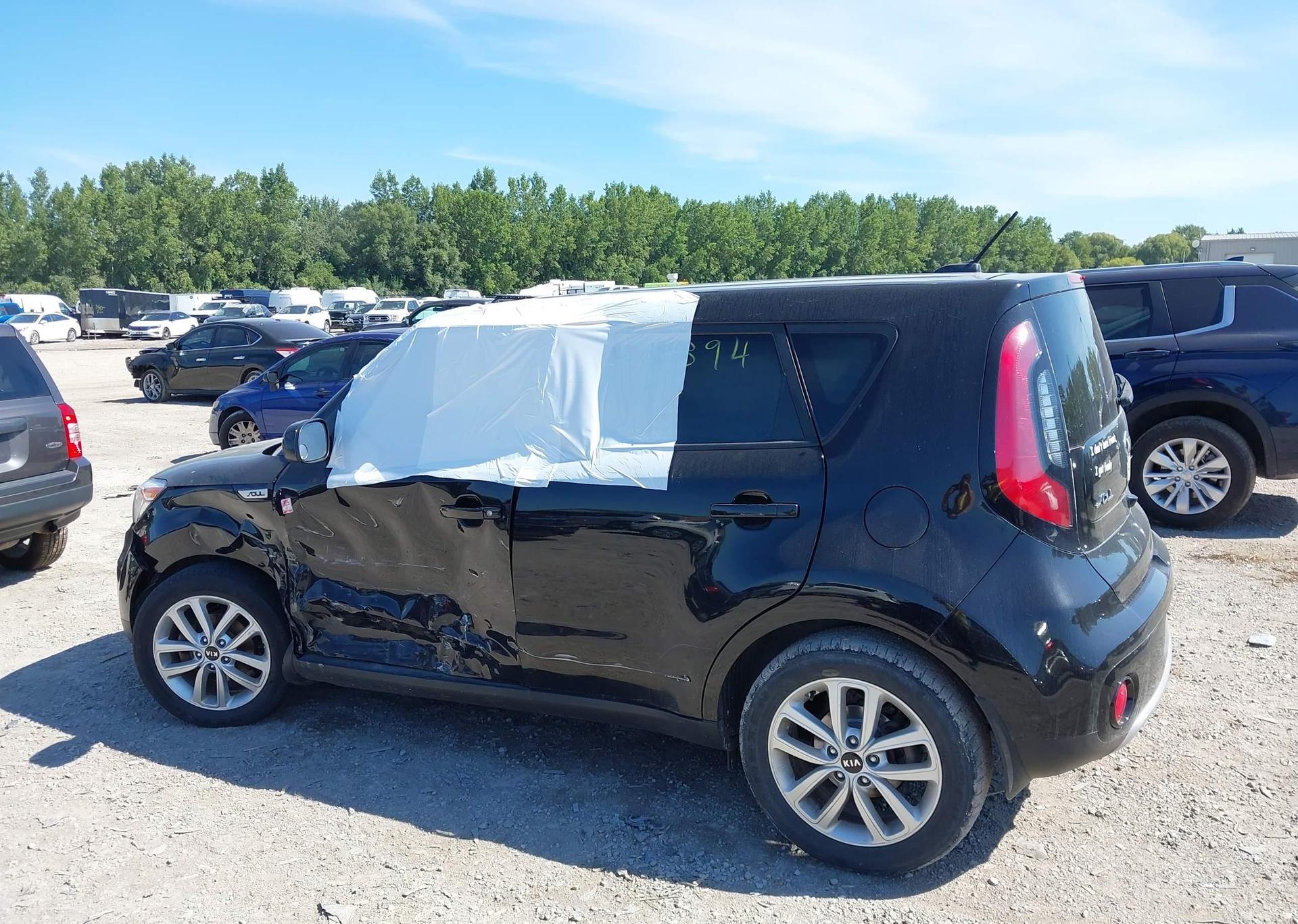 2018 KIA SOUL +