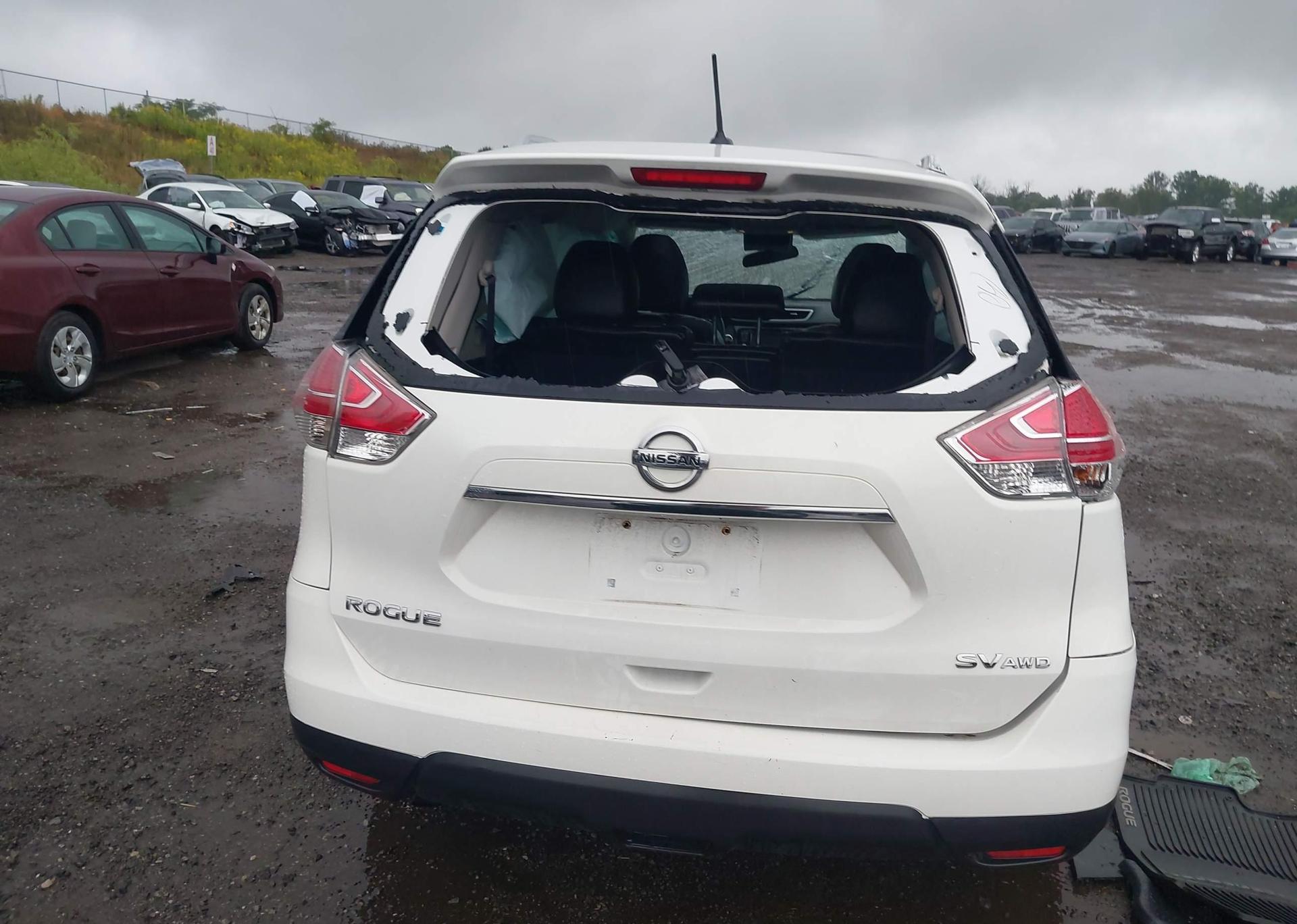 2016 NISSAN ROGUE S