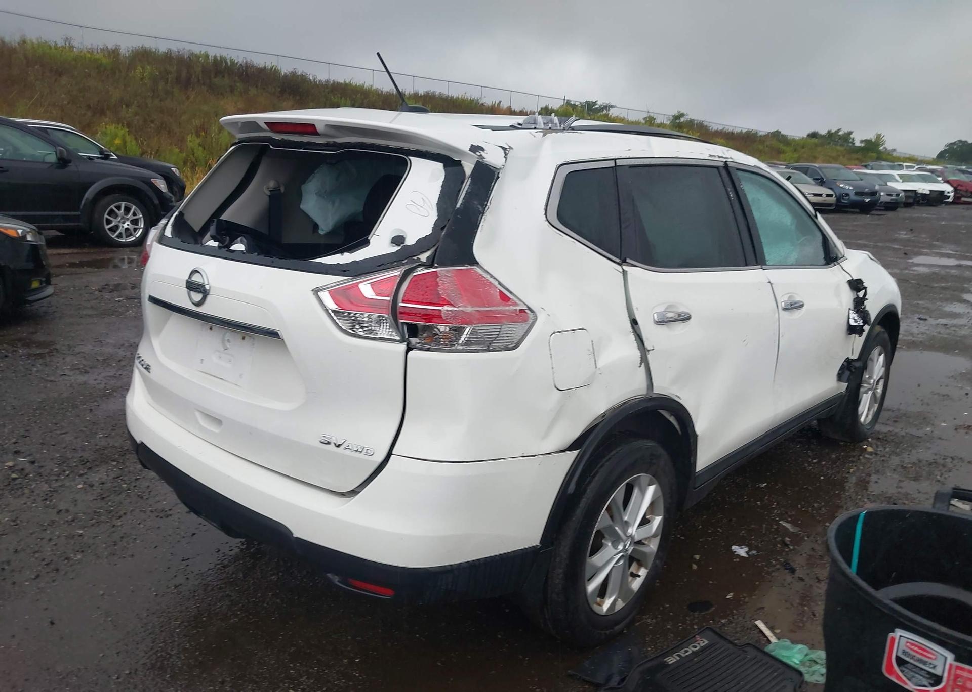 2016 NISSAN ROGUE S