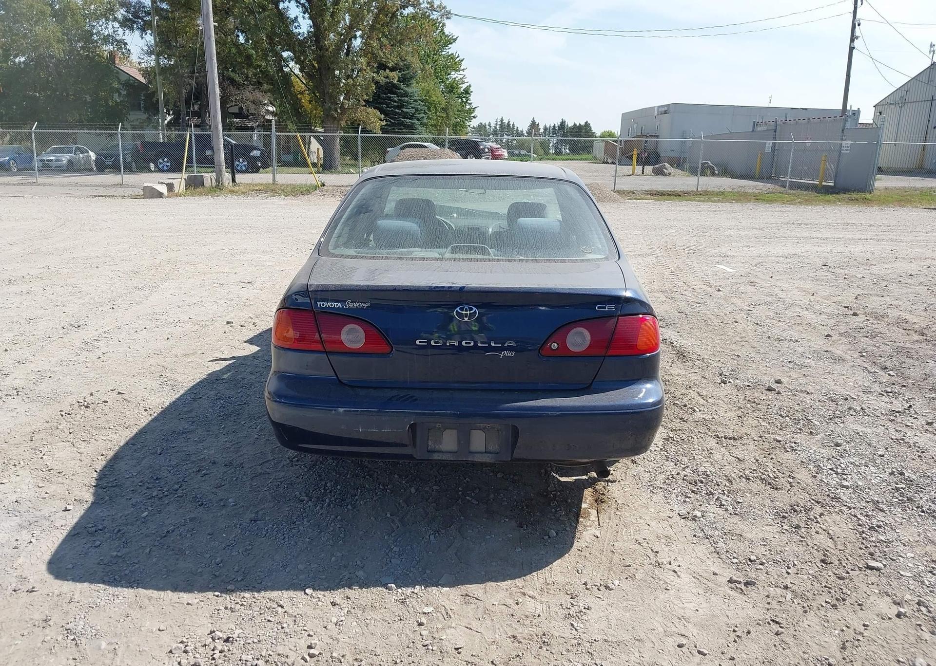 2002 TOYOTA COROLLA CE
