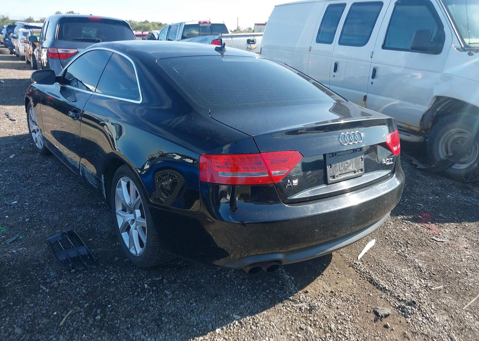 2010 AUDI A5 2.0T