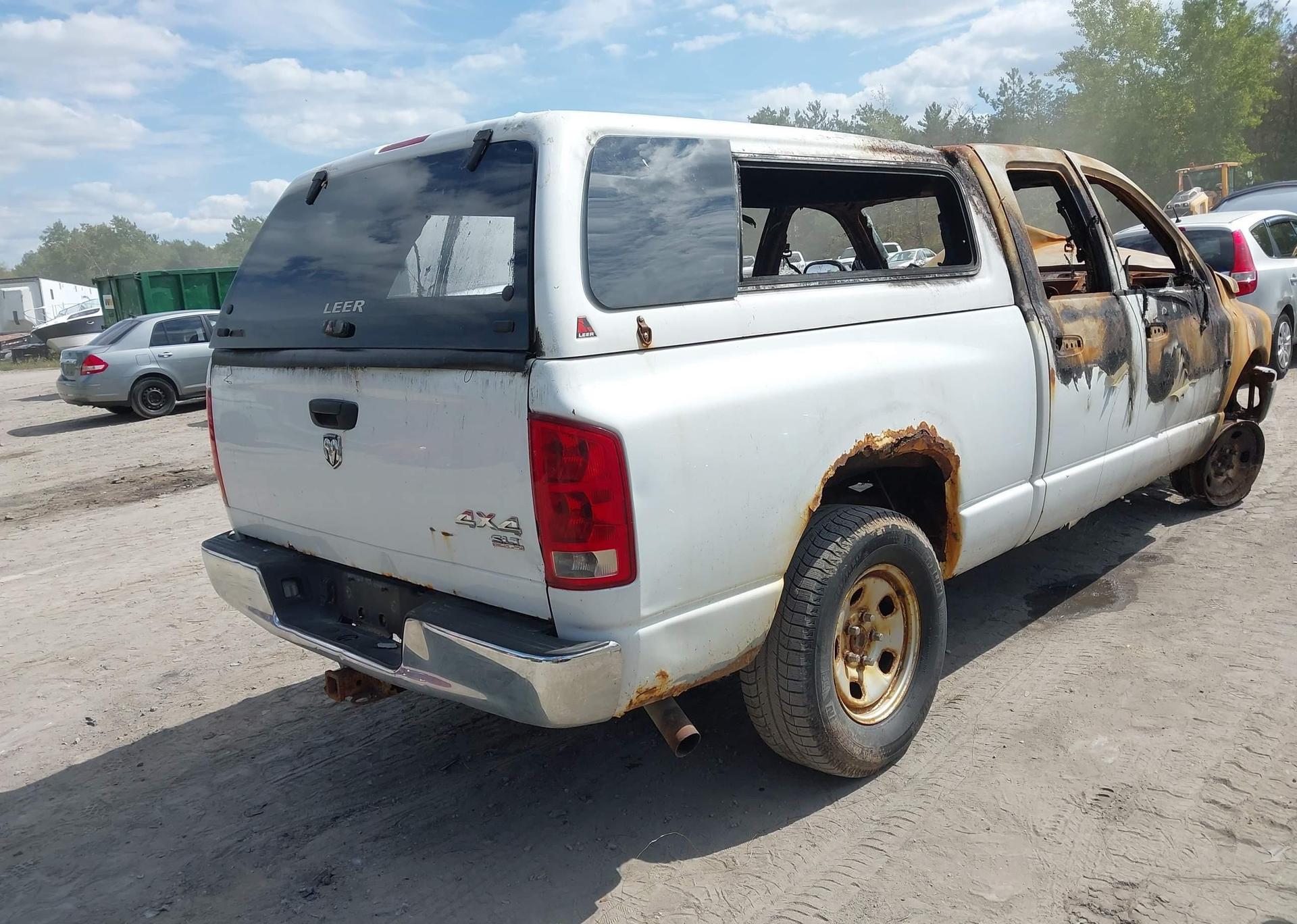 2006 DODGE RAM 1500 SLT