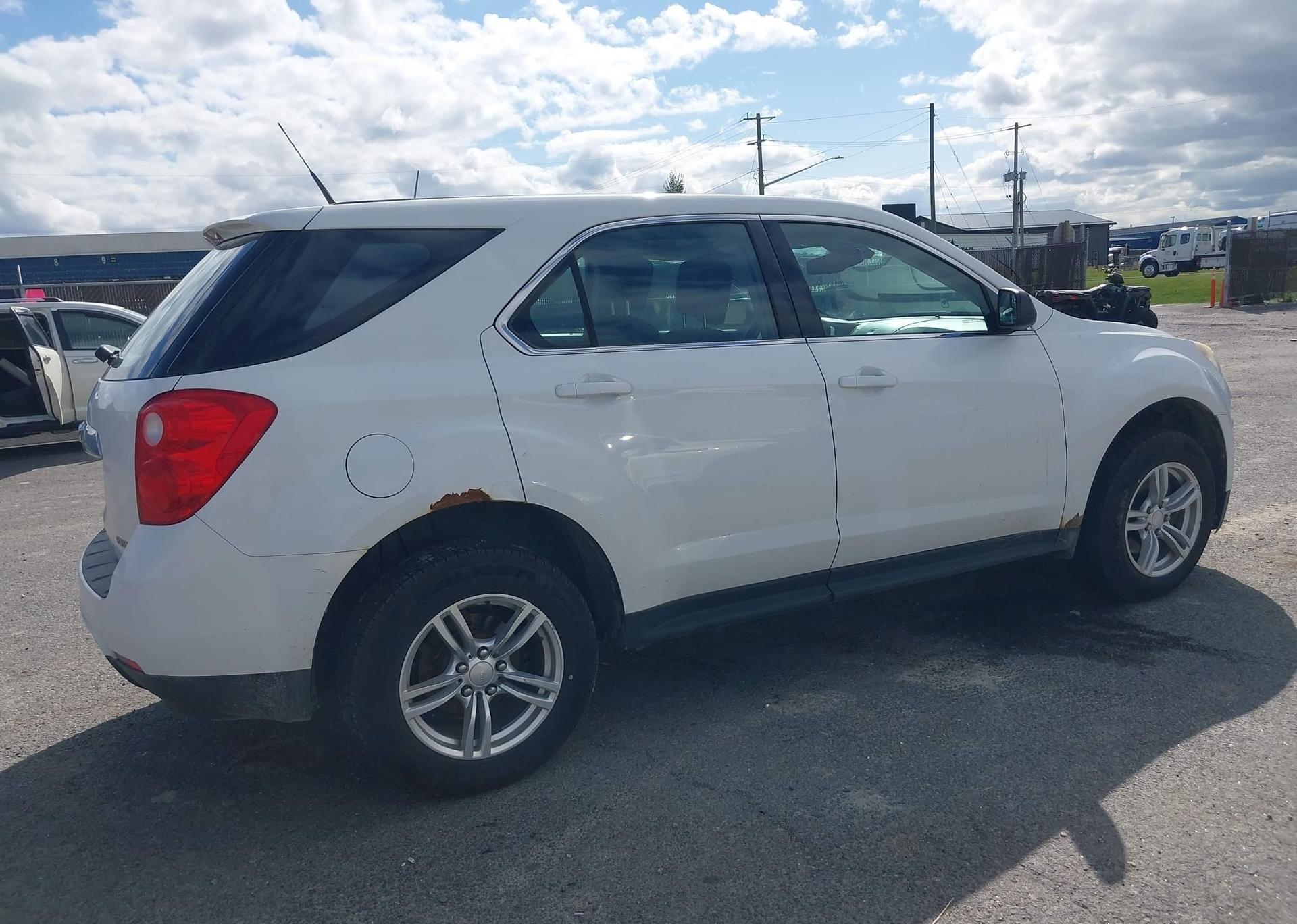 2012 CHEVROLET EQUINOX LS