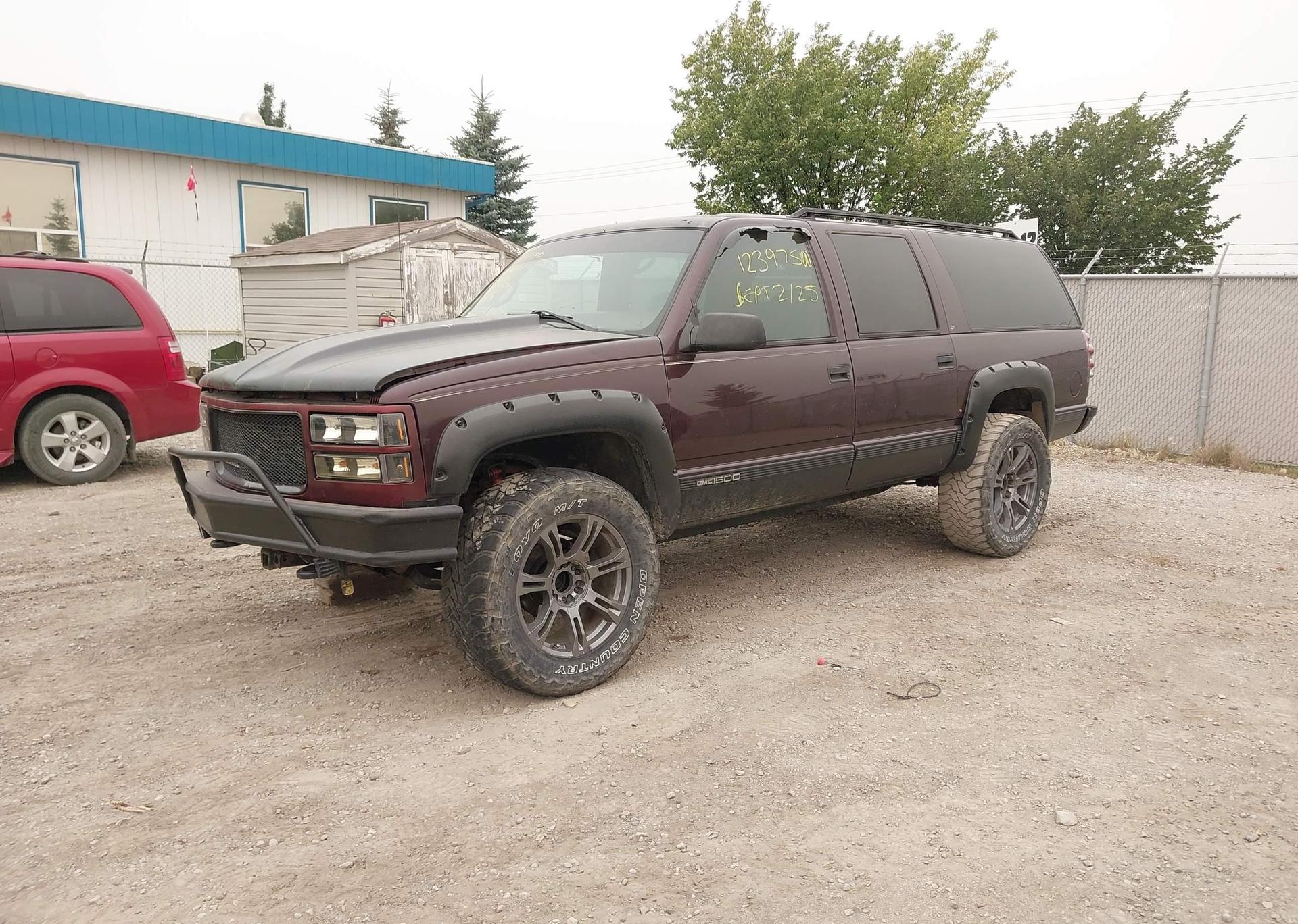1997 GMC SUBURBAN K1500
