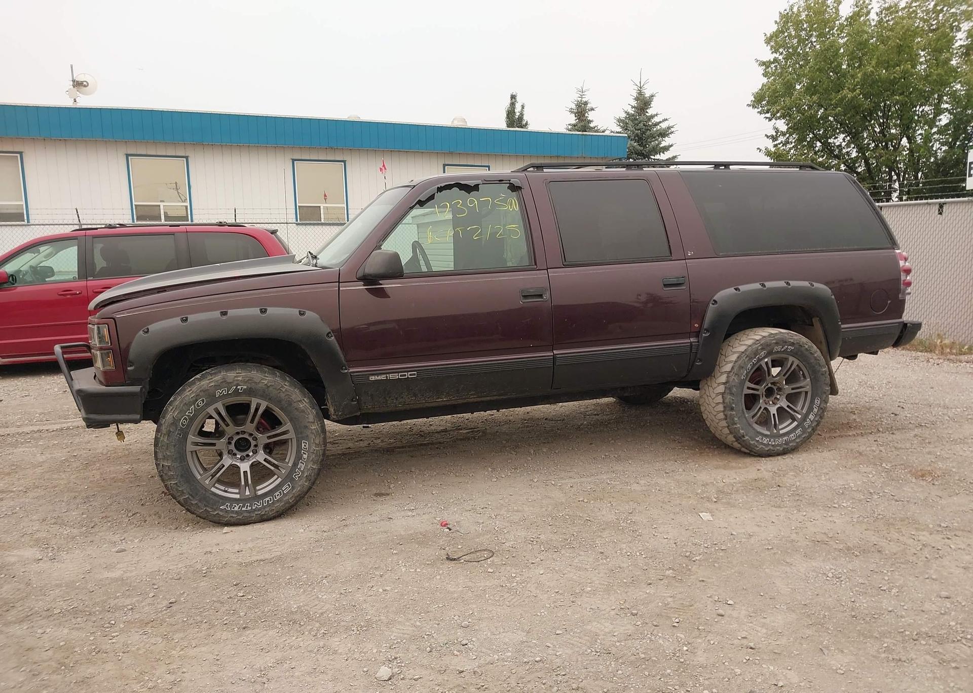 1997 GMC SUBURBAN K1500