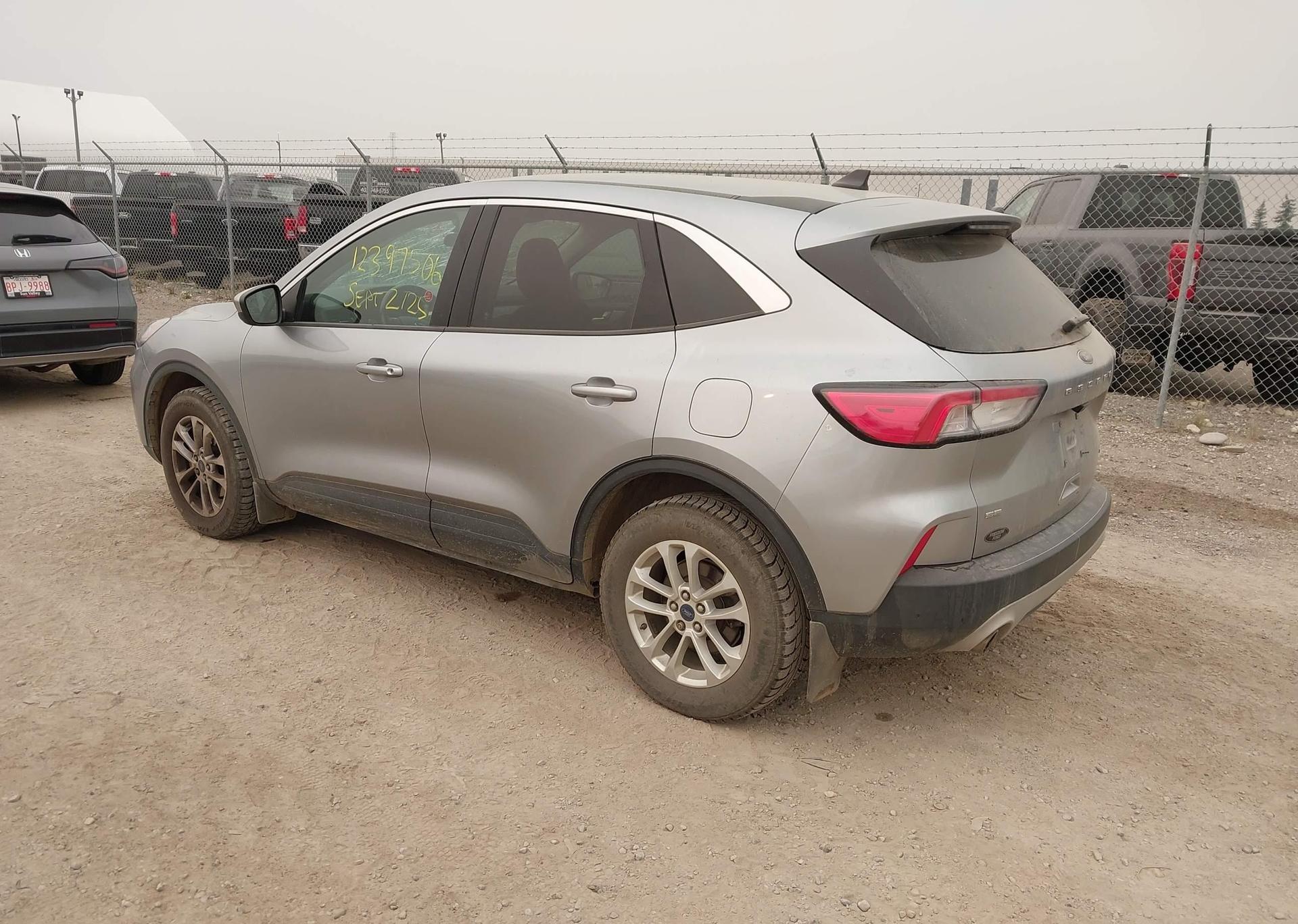 2021 HONDA HR-V LX